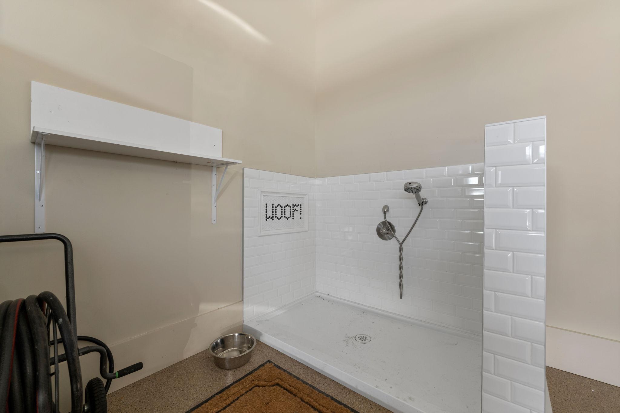 4972 4972 Bridgevine Way