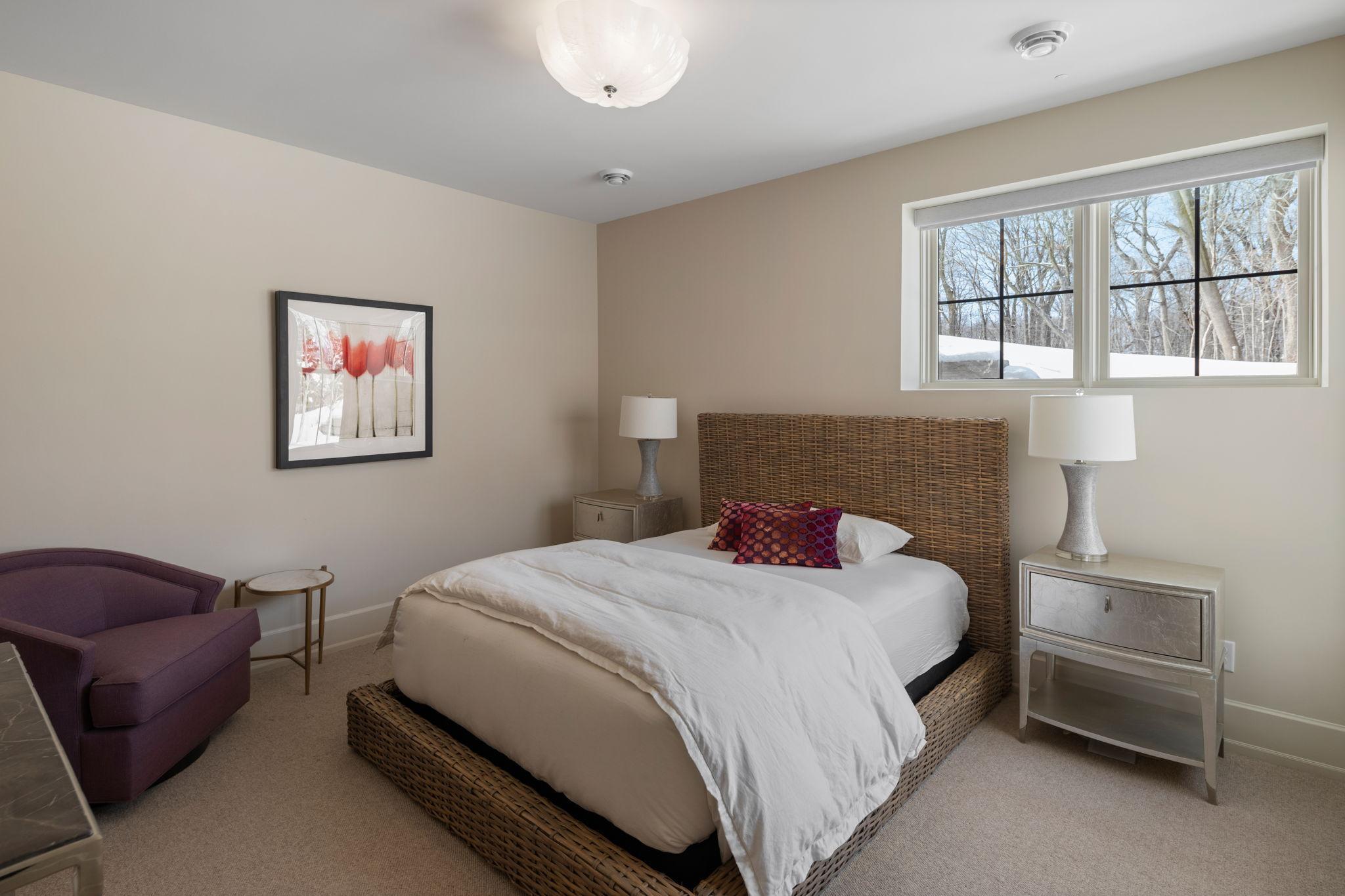 4972 4972 Bridgevine Way