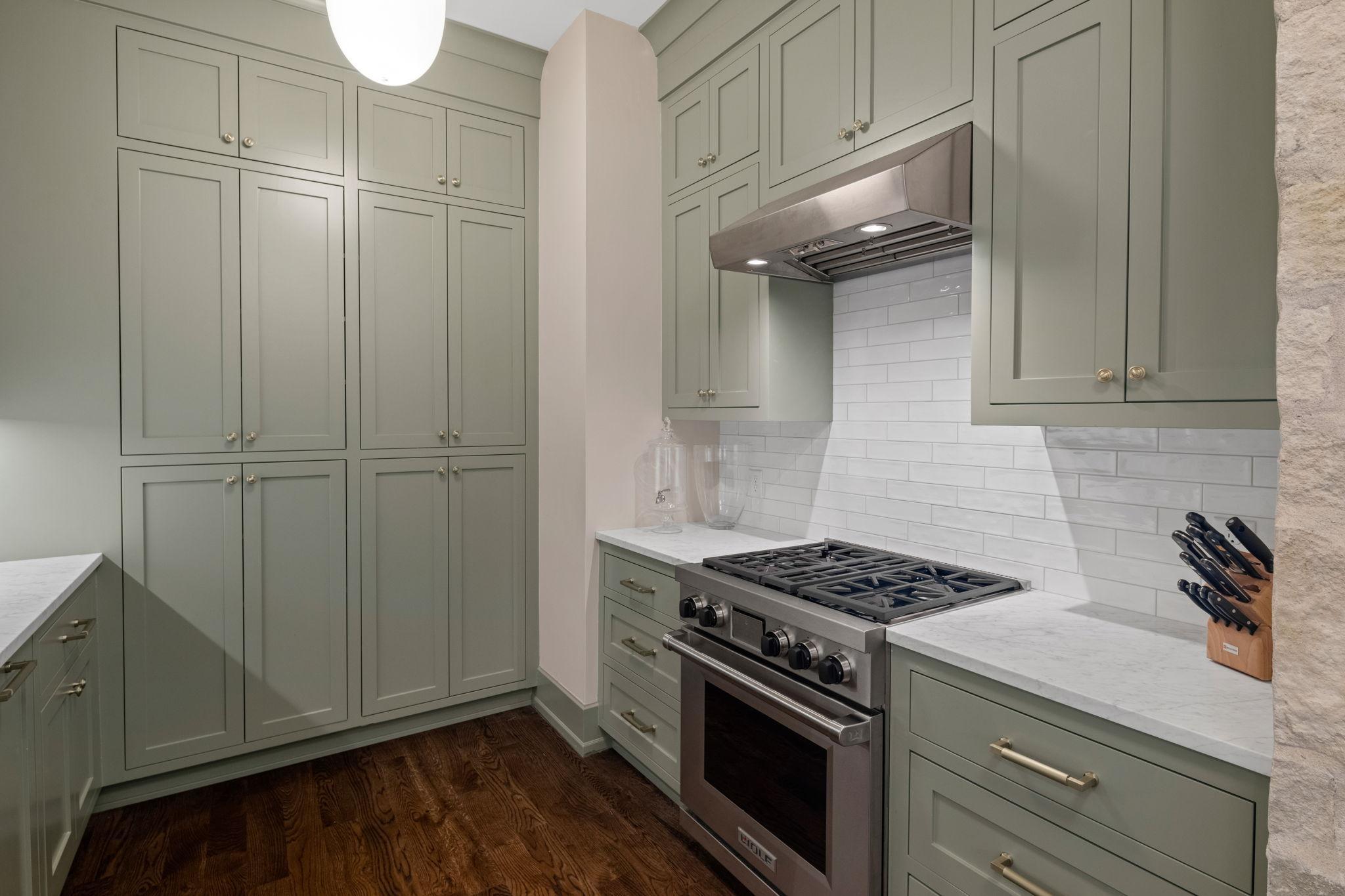 4972 4972 Bridgevine Way