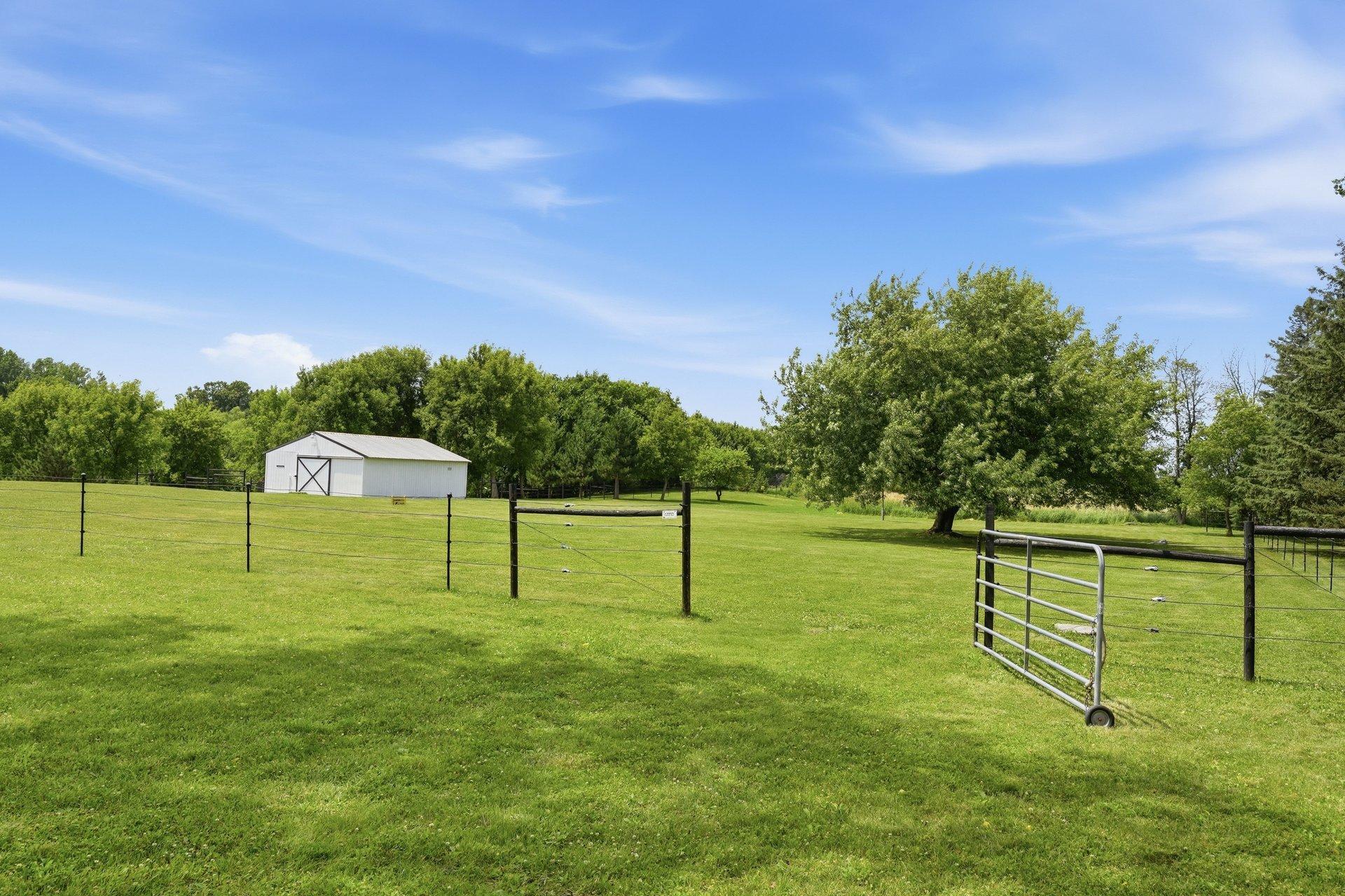755 Bridal Path Trail