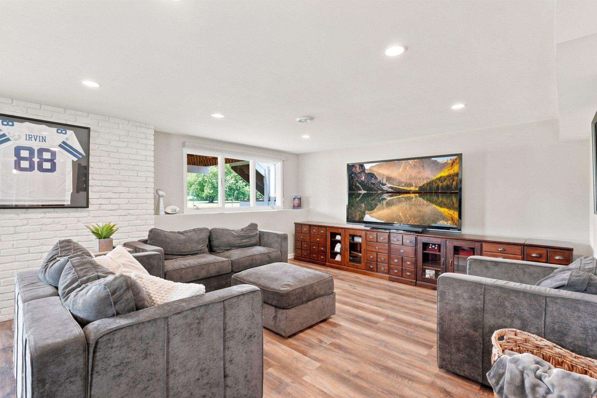 755 Bridal Path Trail