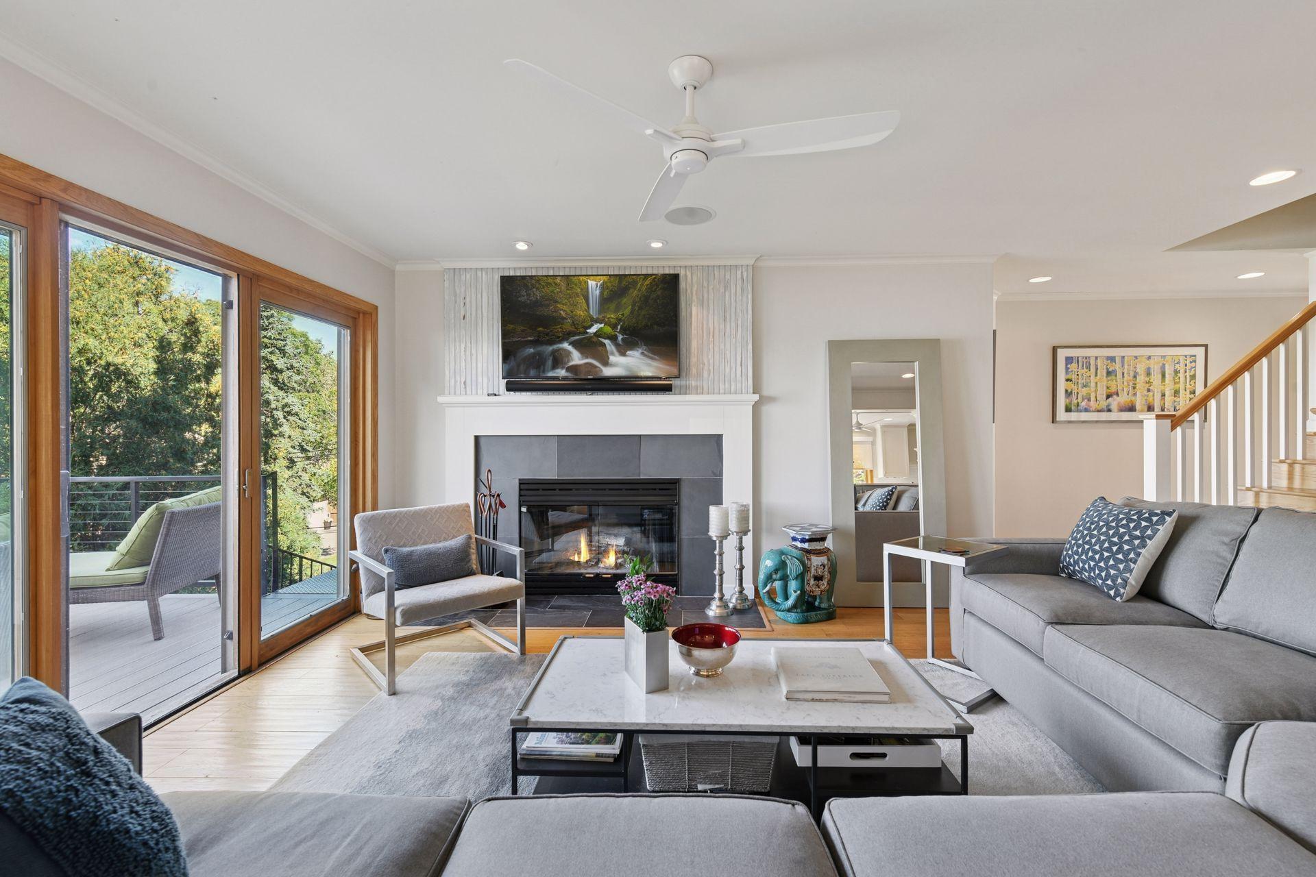 4512 West Arm Road