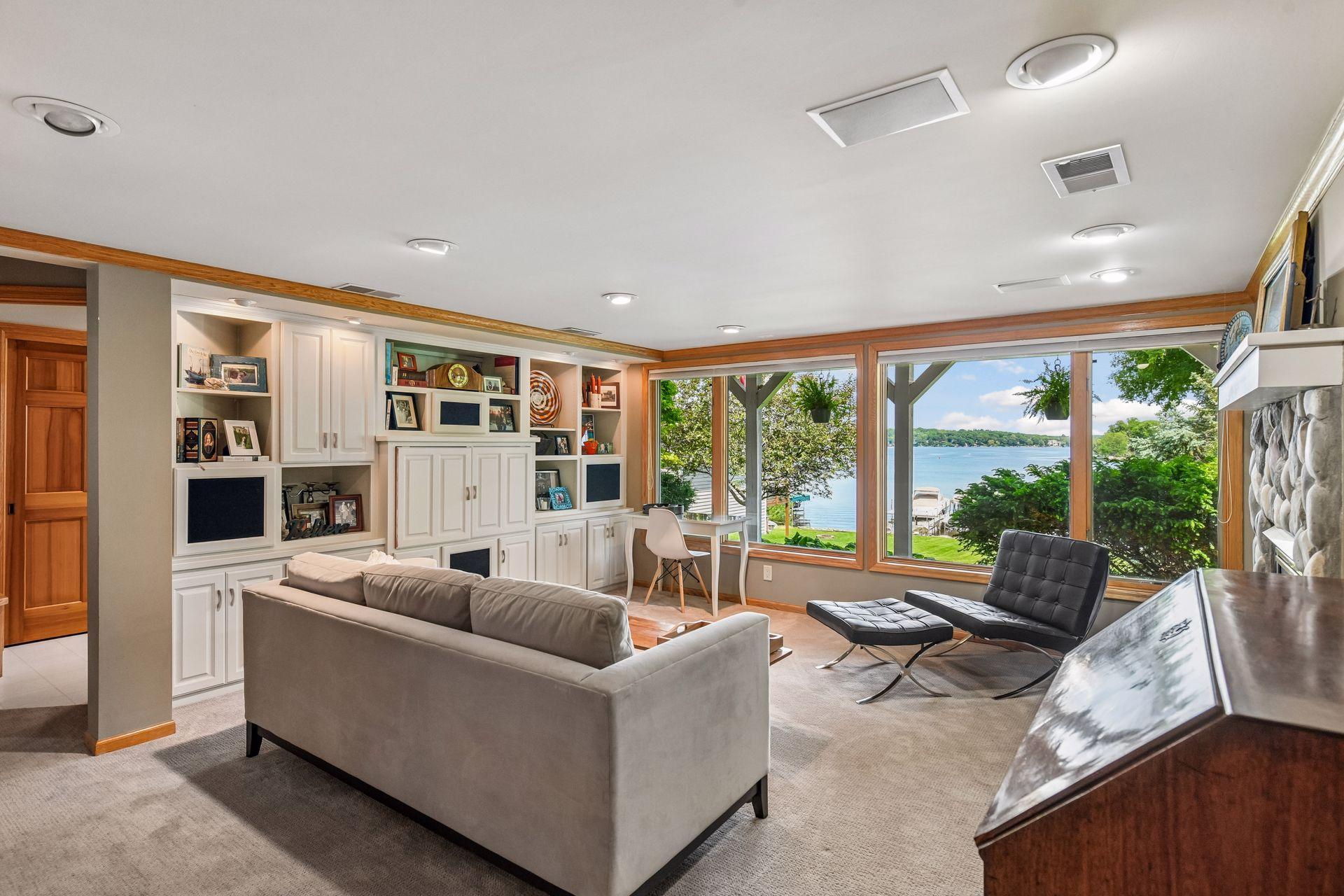 4512 West Arm Road