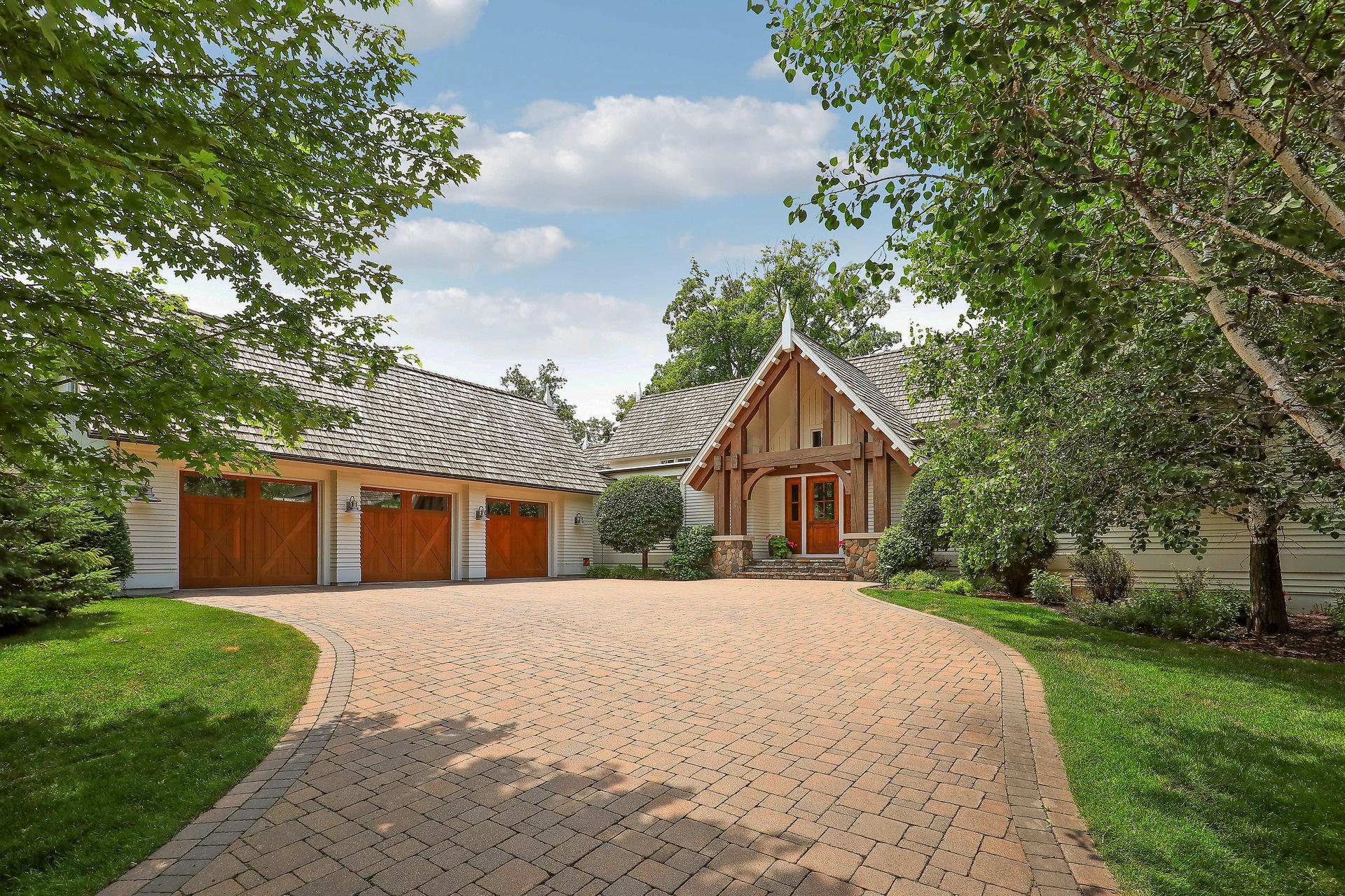 415 Carpenters Pt