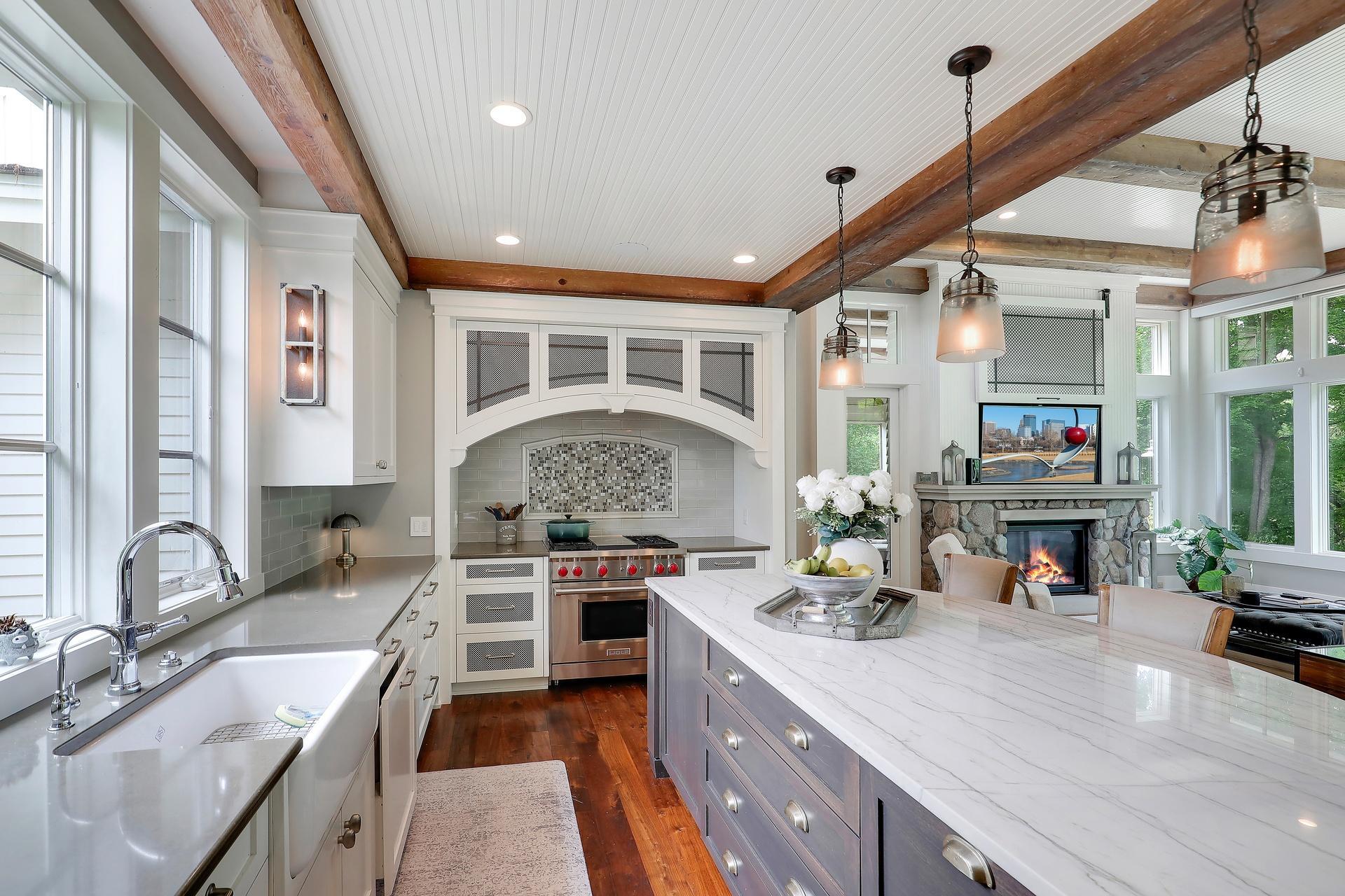 415 Carpenters Pt