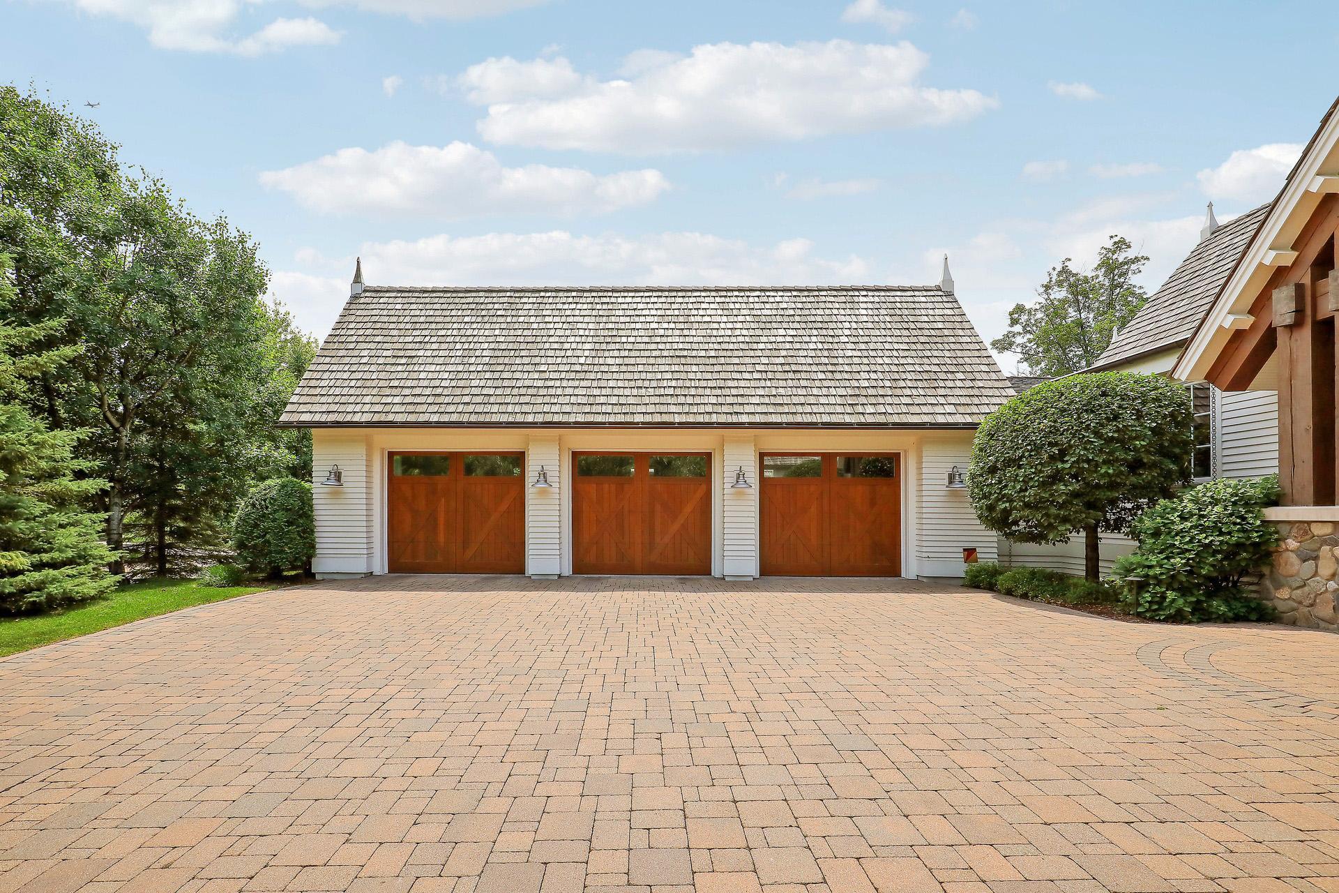 415 Carpenters Pt