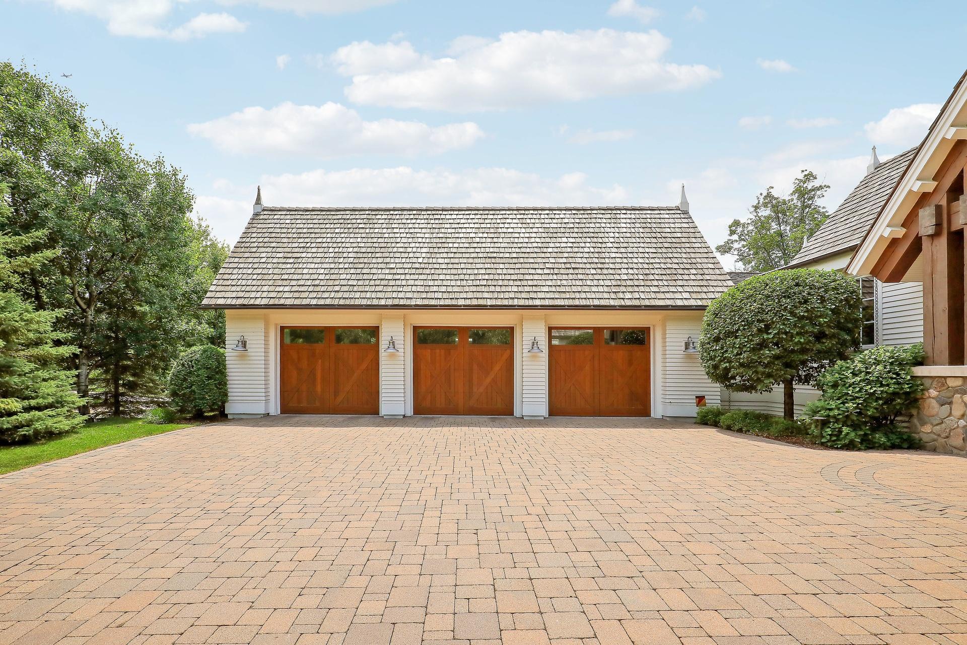 415 Carpenters Pt