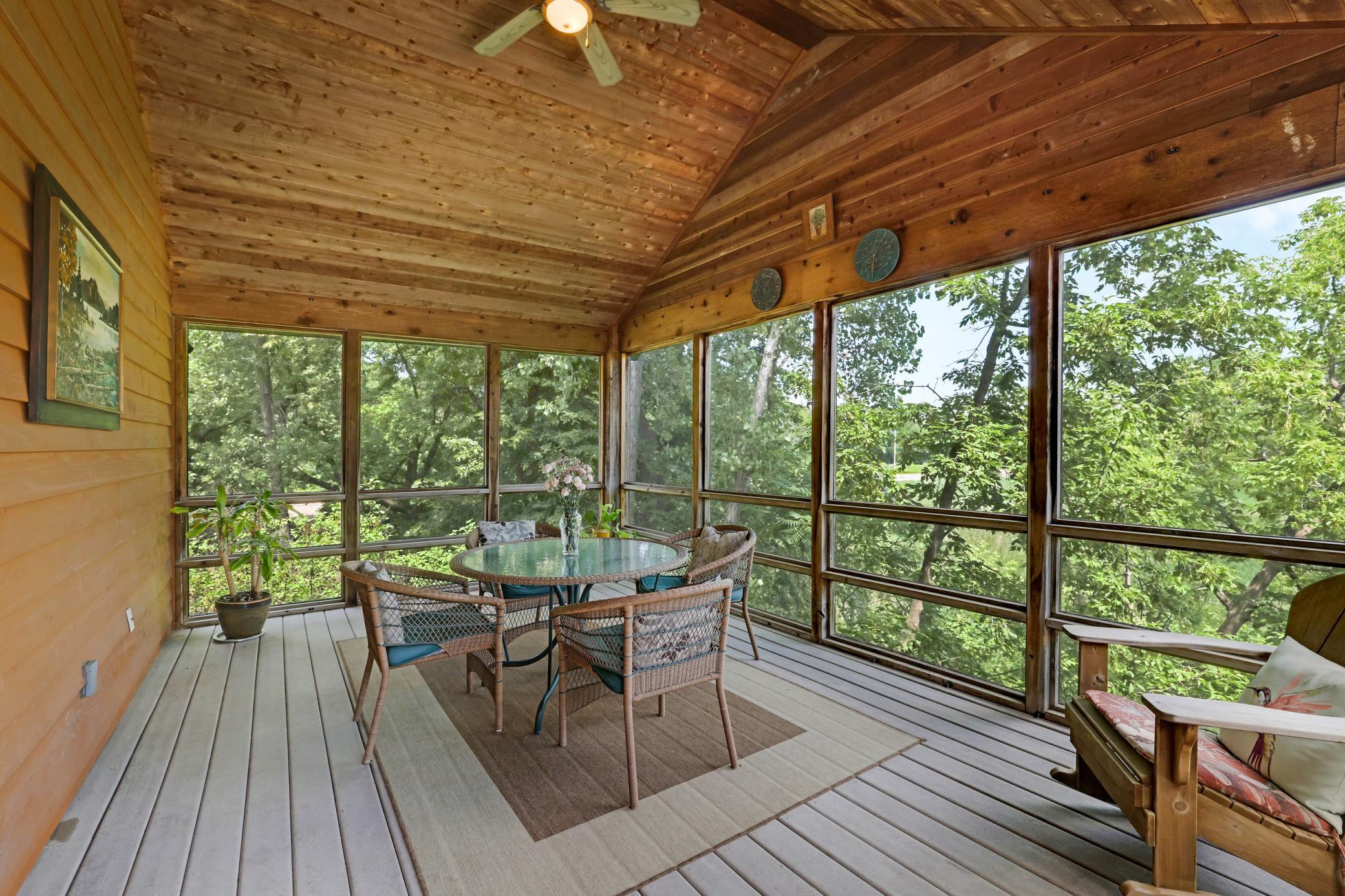 502 Shoreline Drive