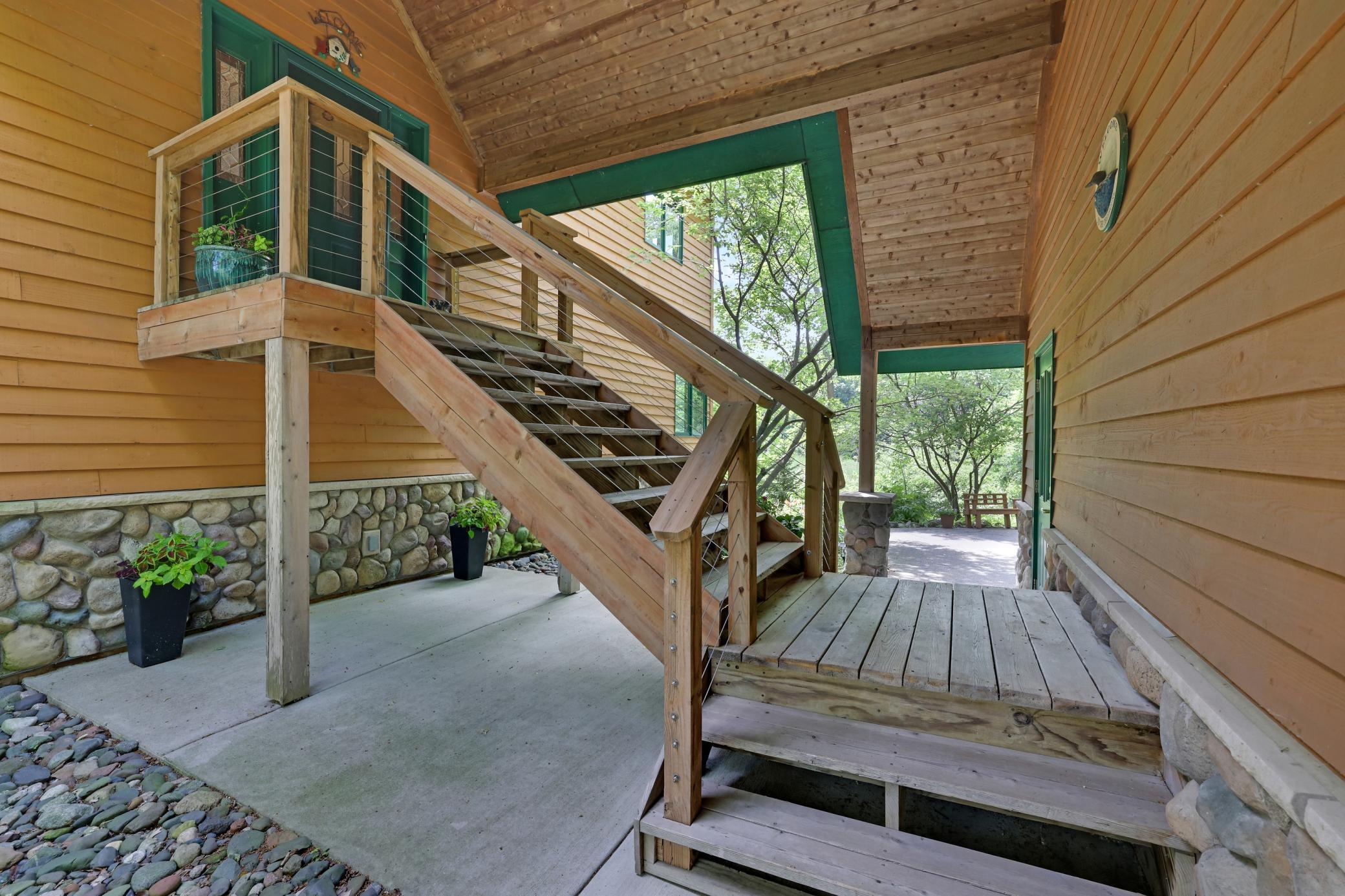 502 Shoreline Drive