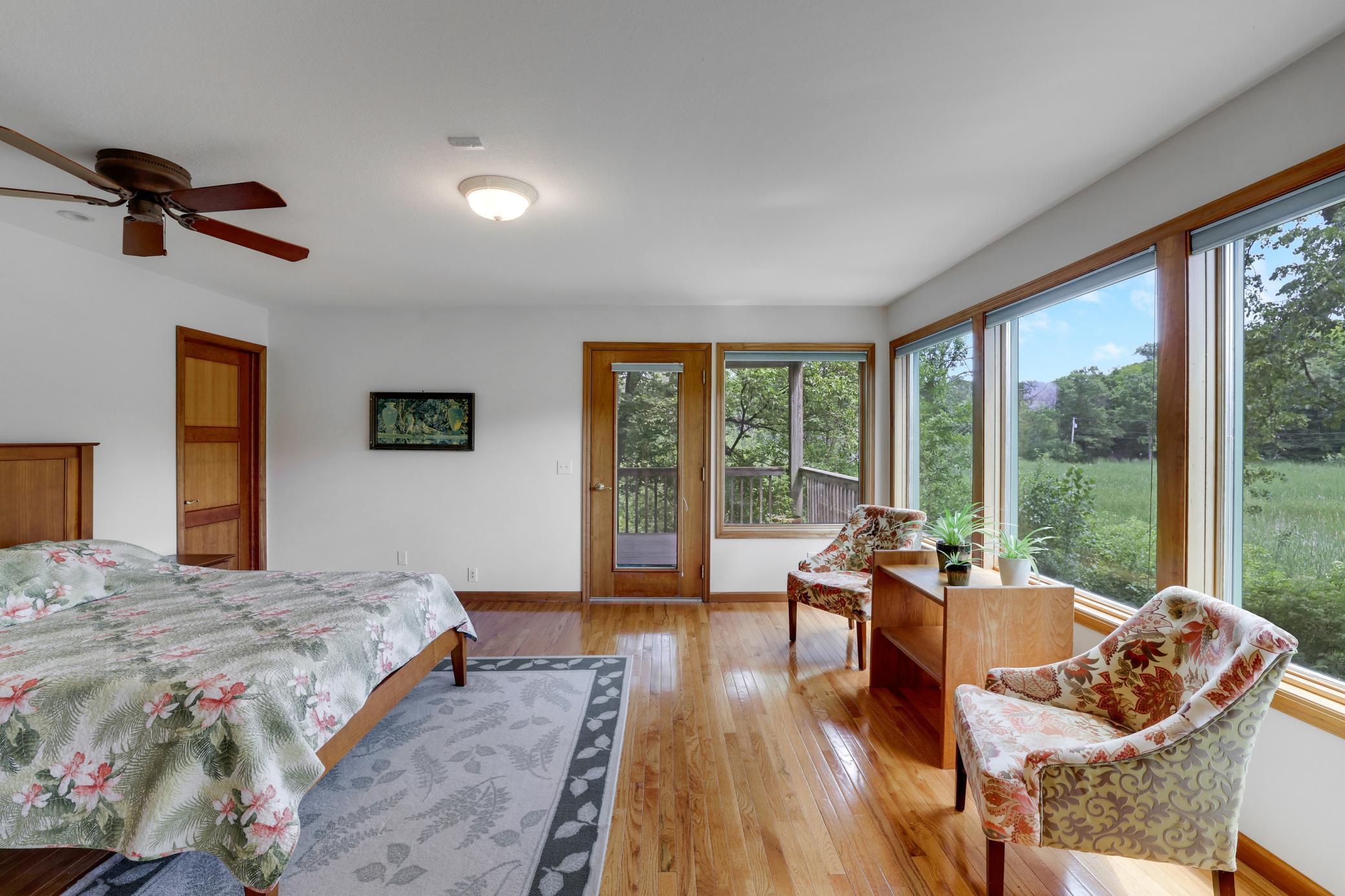 502 Shoreline Drive