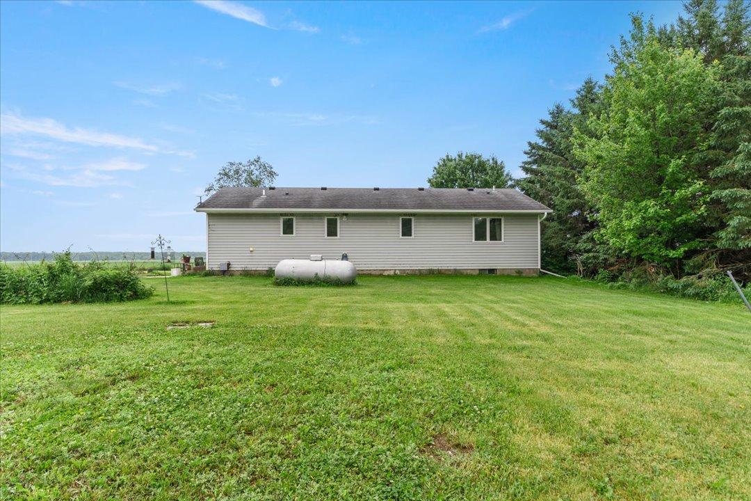 20274 US Highway 169