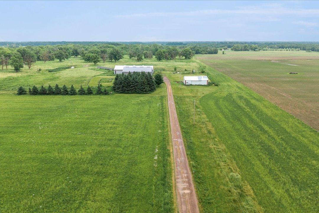 20274 US Highway 169