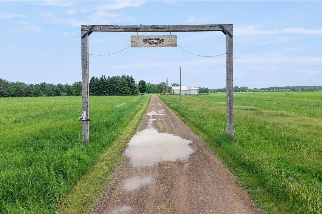 20274 US Highway 169