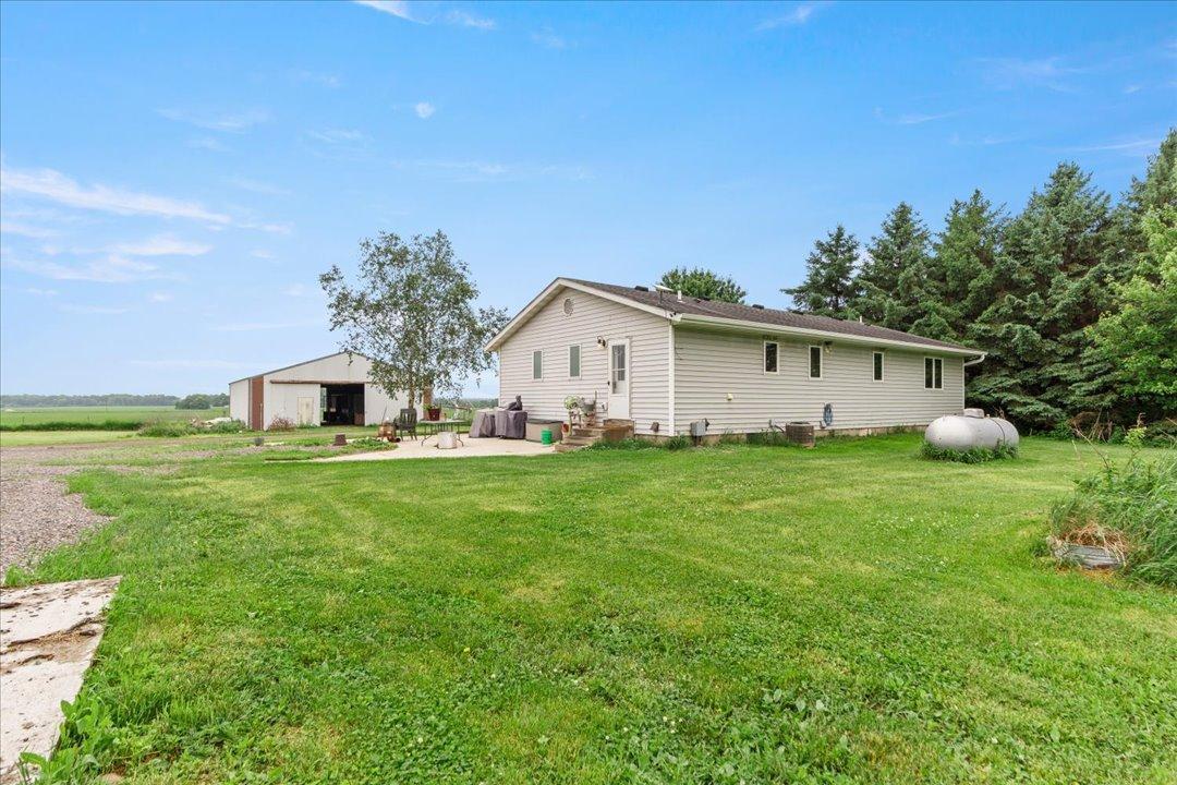 20274 US Highway 169