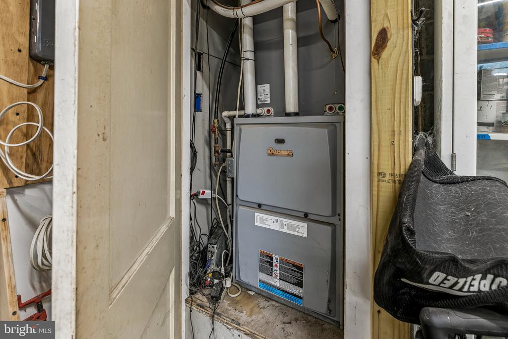 3017 RUTH STREET