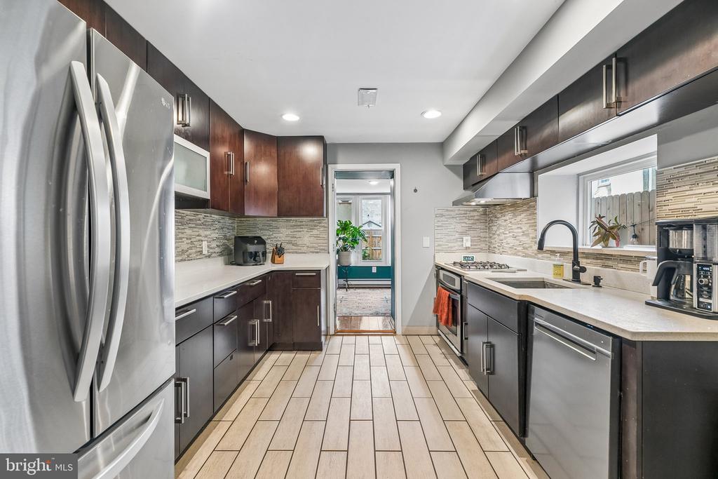 822 N 19TH STREET