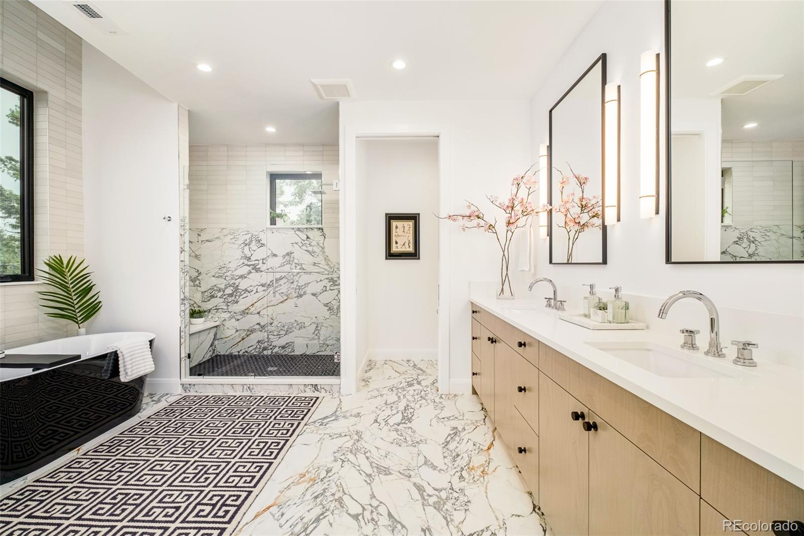 2773 S Garfield Street