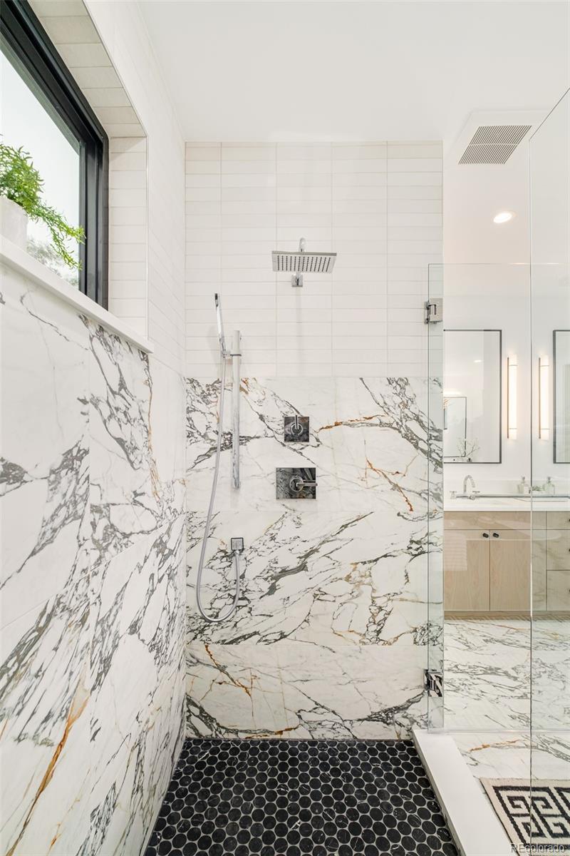 2773 S Garfield Street