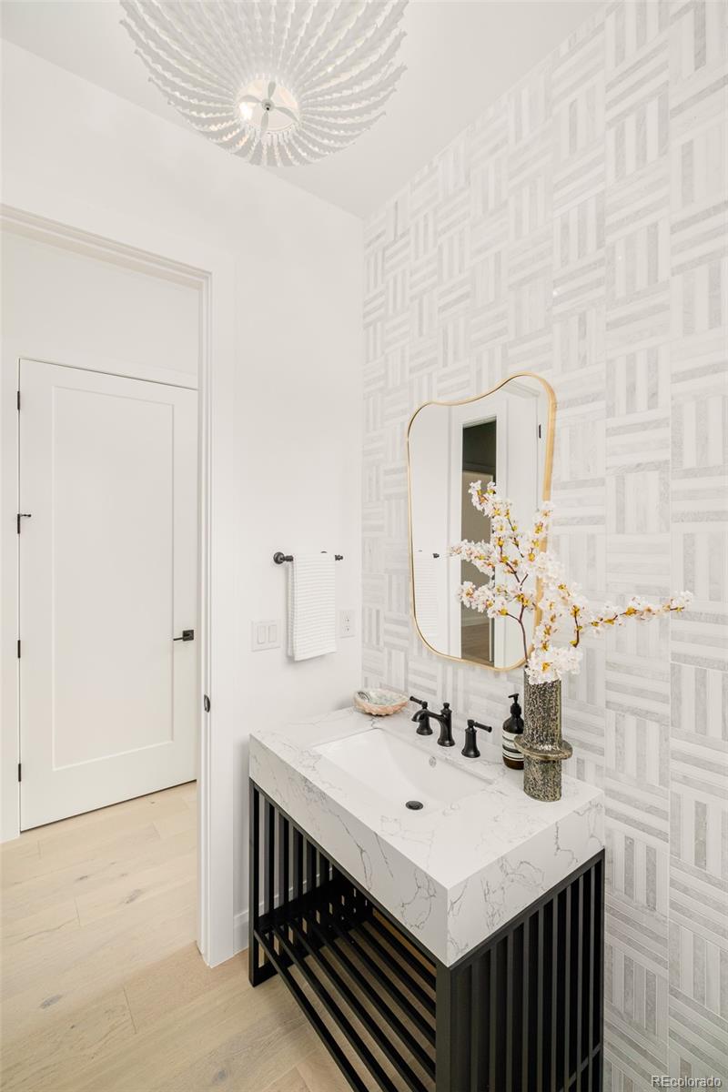 2773 S Garfield Street