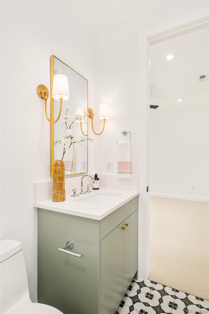 2773 S Garfield Street