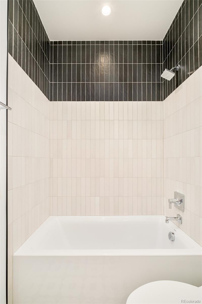 2773 S Garfield Street