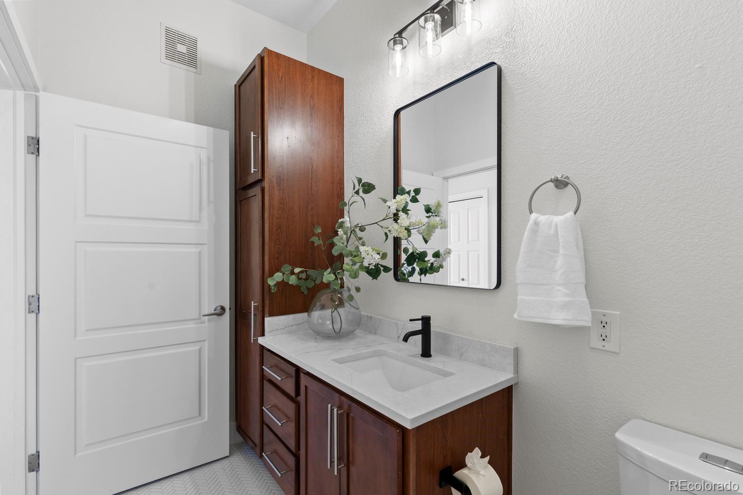 10111 Inverness Main Street Unit: 316
