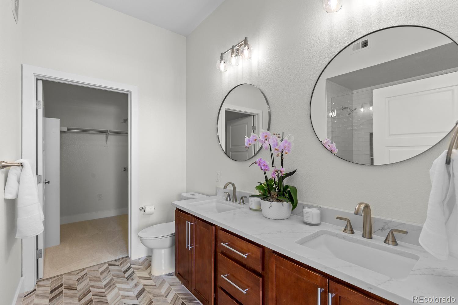 10111 Inverness Main Street Unit: 316