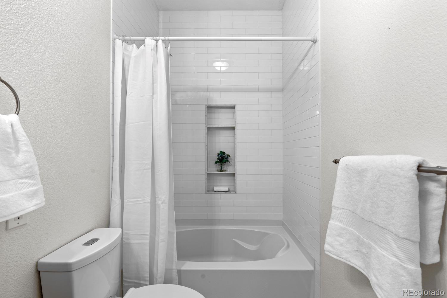 10111 Inverness Main Street Unit: 316