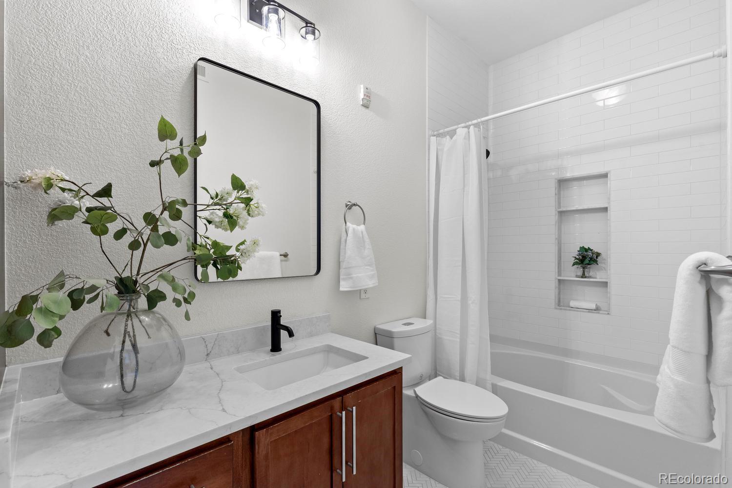 10111 Inverness Main Street Unit: 316