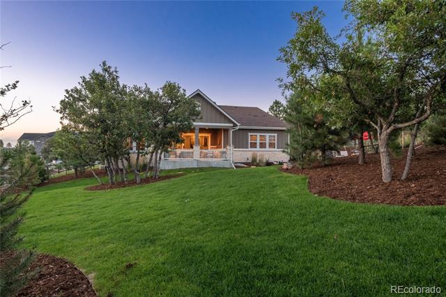 5600 Heritage Oak Drive