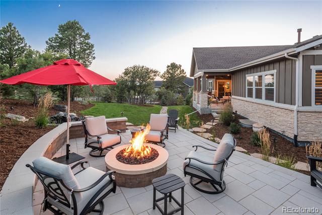 5600 Heritage Oak Drive