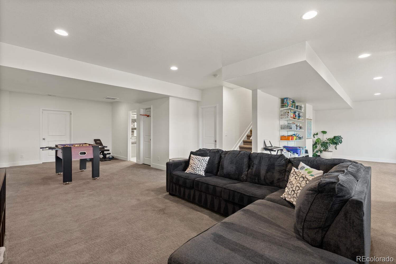 9317 Eagle River Street