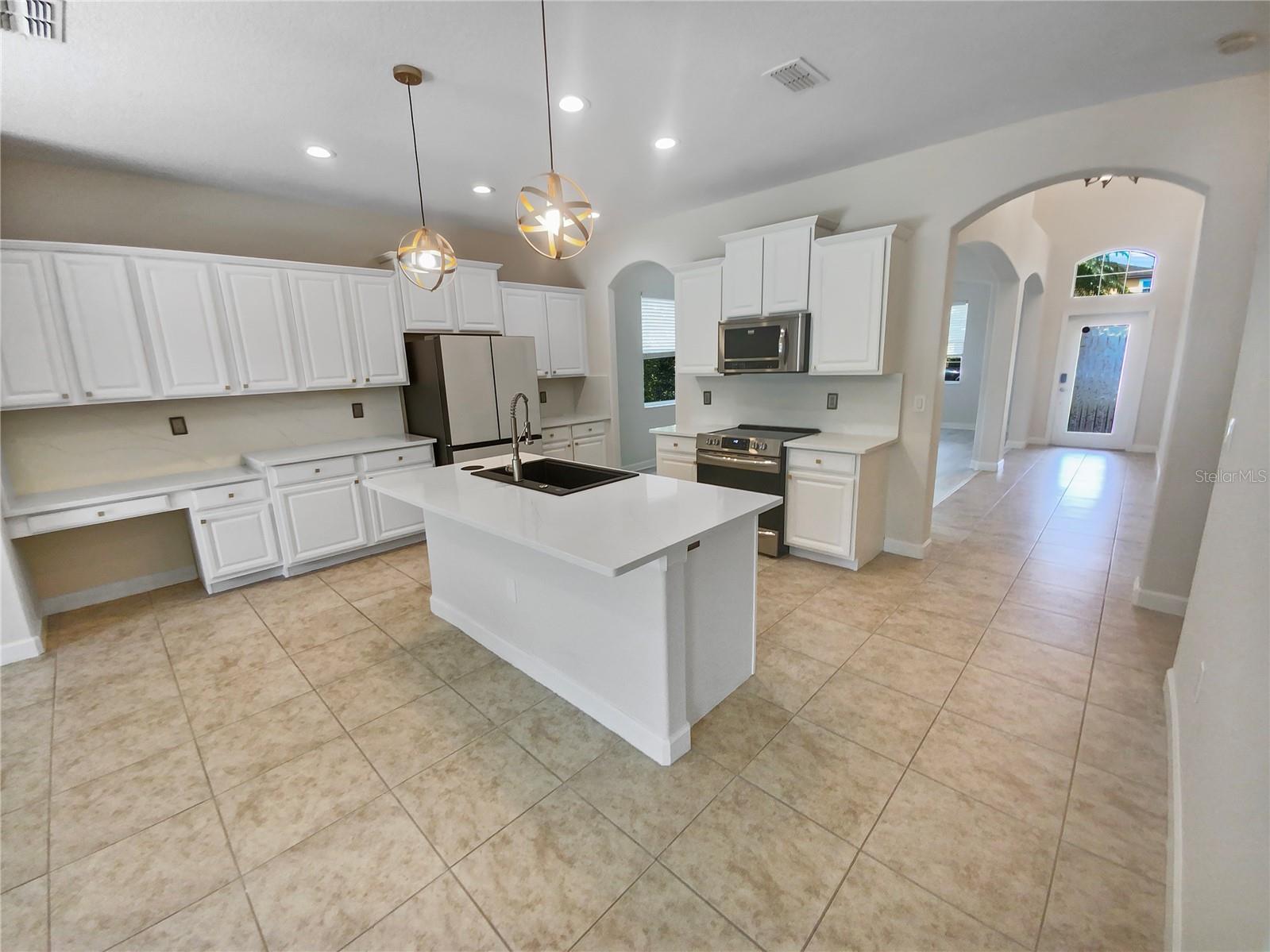 18714 BURNDALL CT