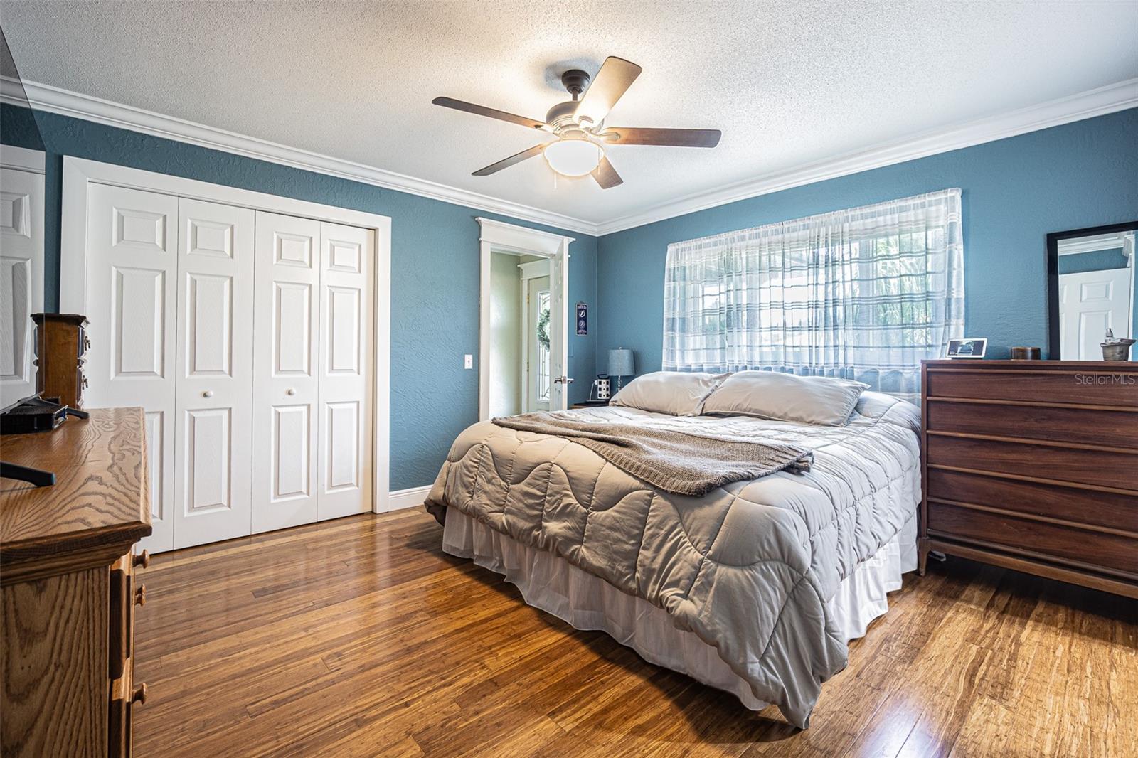 156 SEASIDE CT