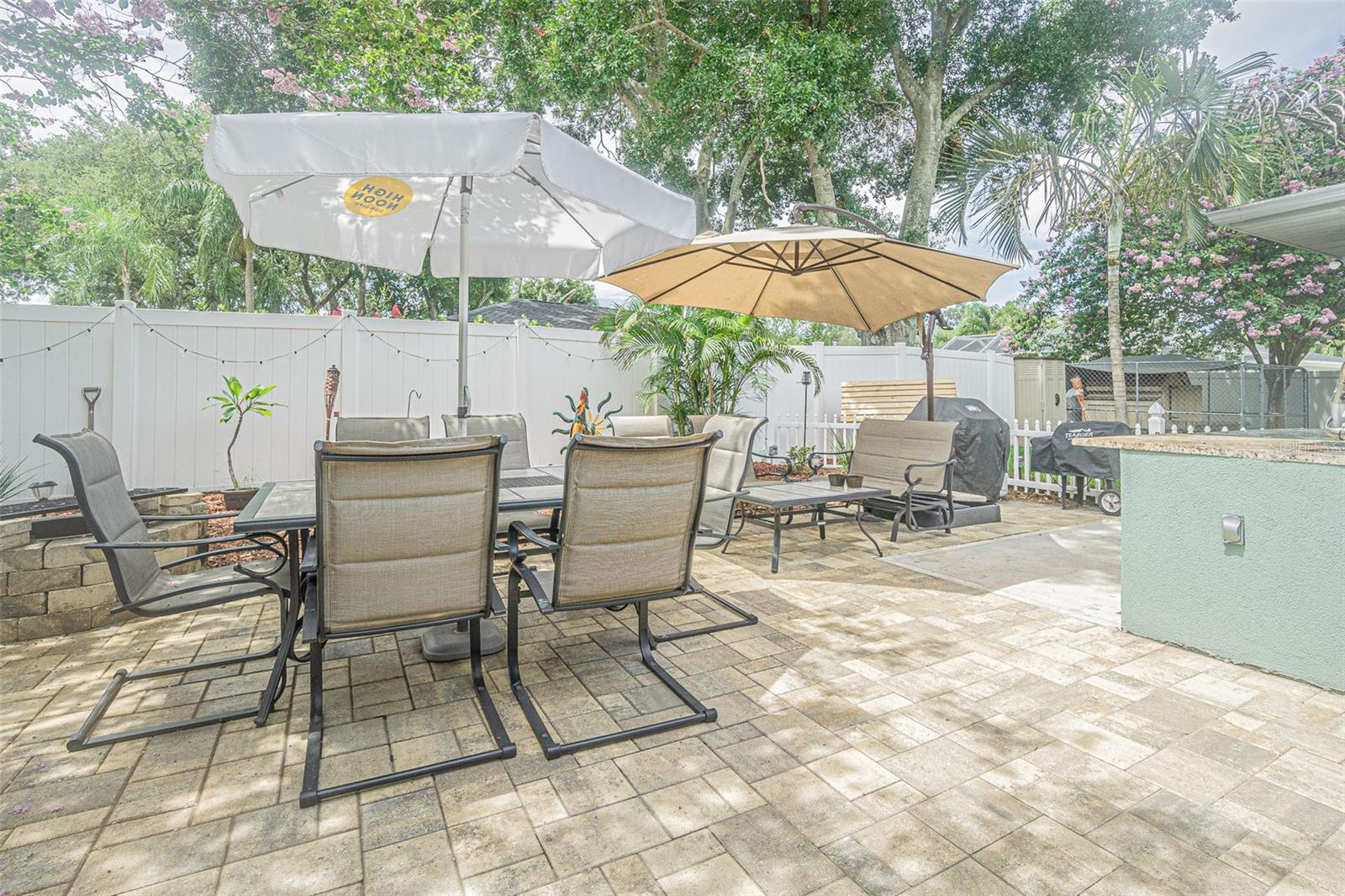 156 SEASIDE CT
