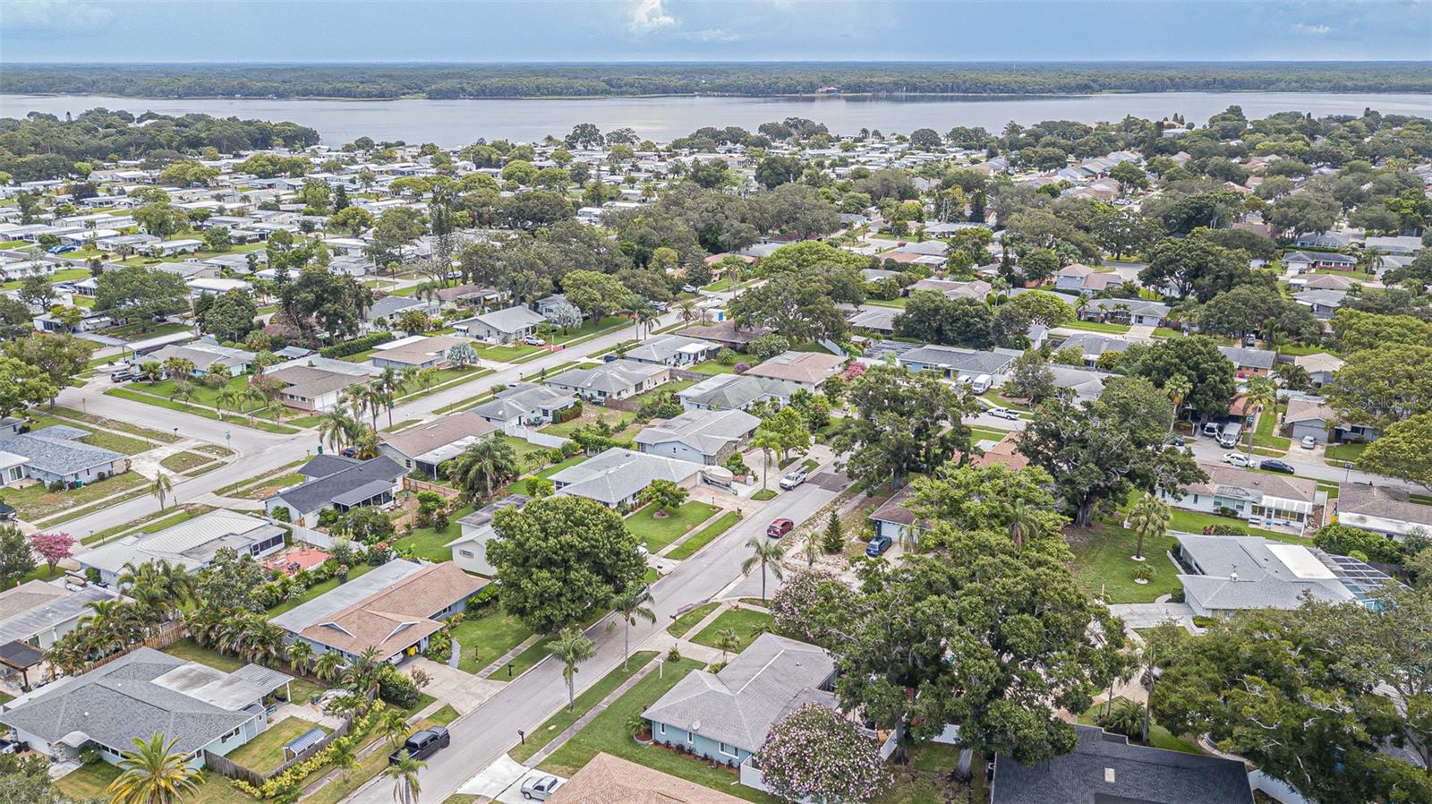 156 SEASIDE CT