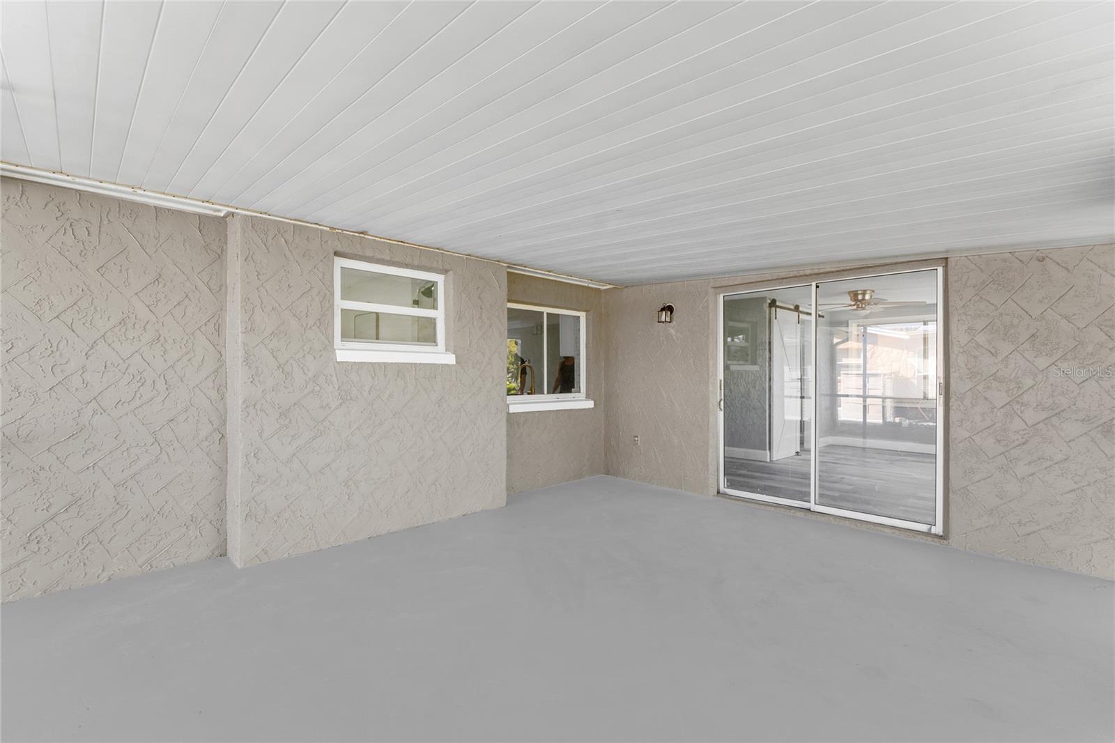 7141 HEATH DR