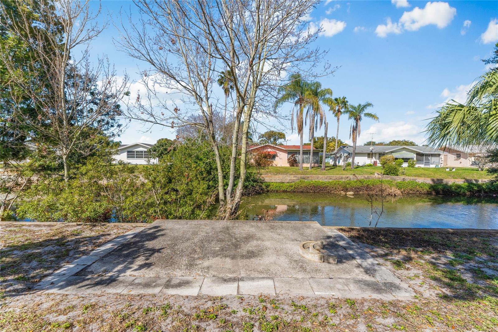 7141 HEATH DR