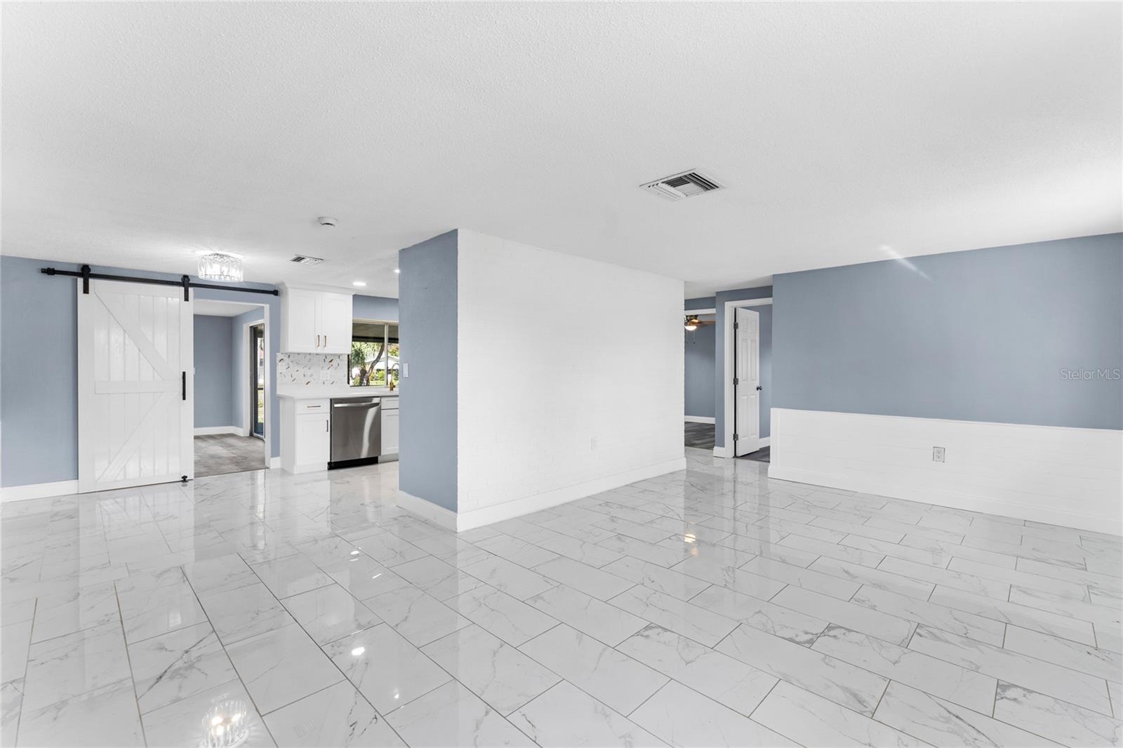 7141 HEATH DR