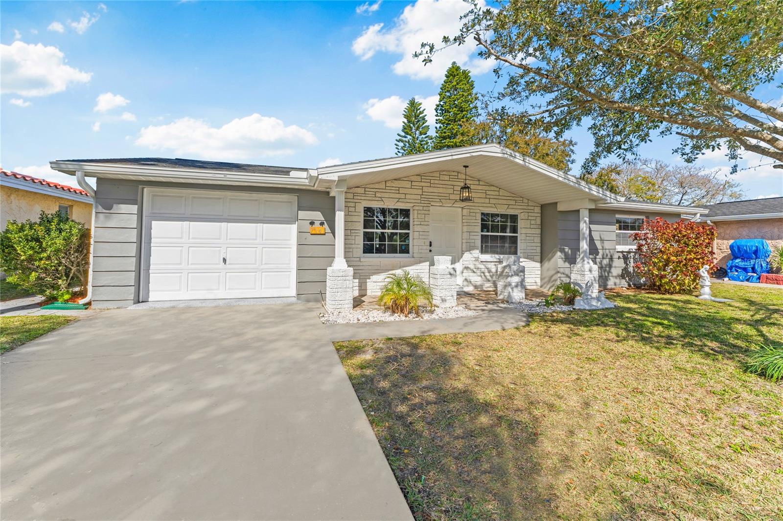 7141 HEATH DR