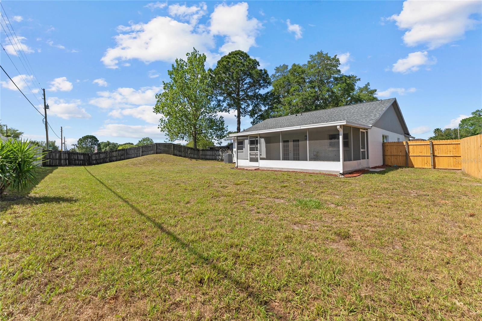 24944 JOINER CT