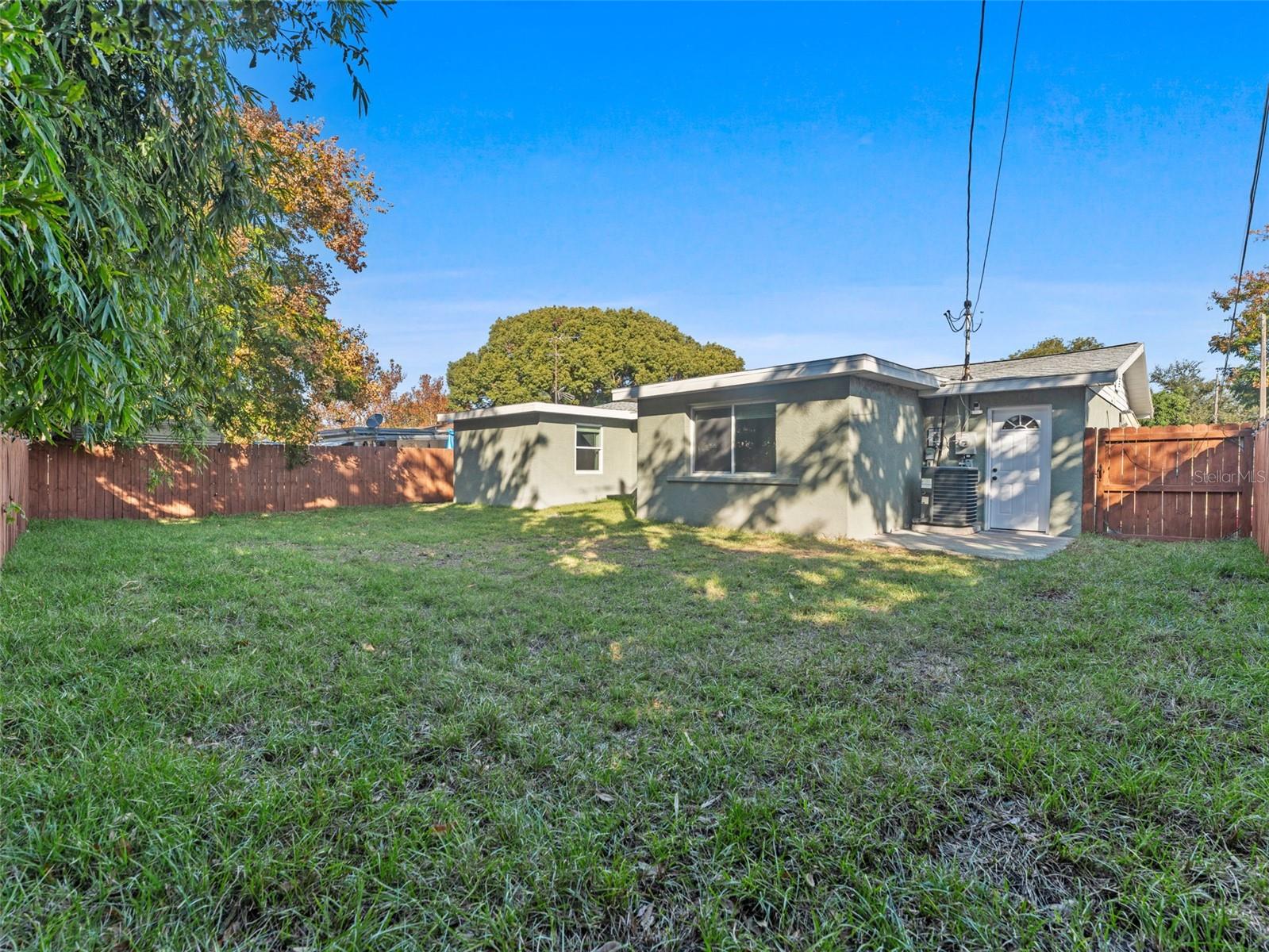 3809 BROCK ST