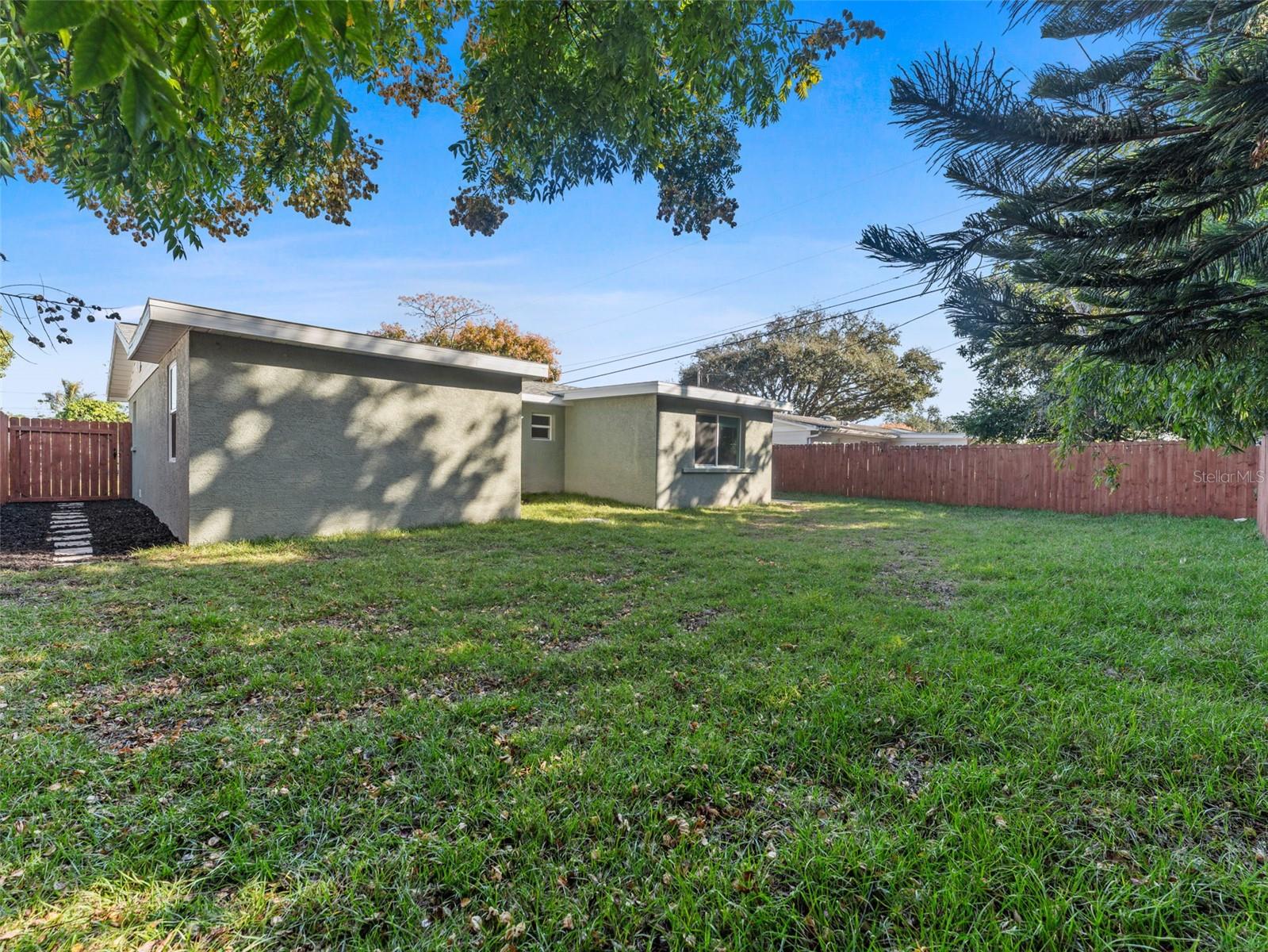 3809 BROCK ST