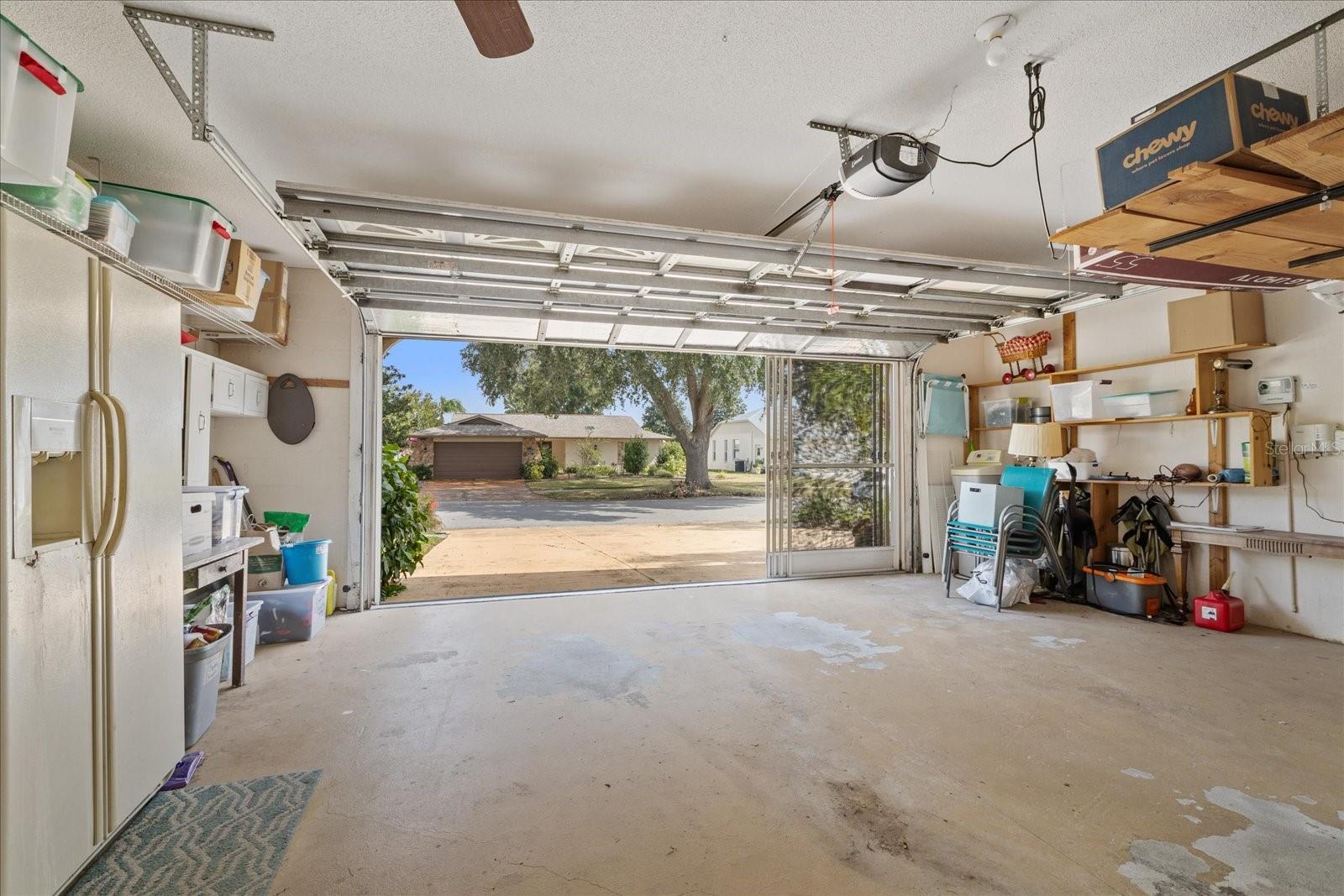 18817 WHITEROCK LN