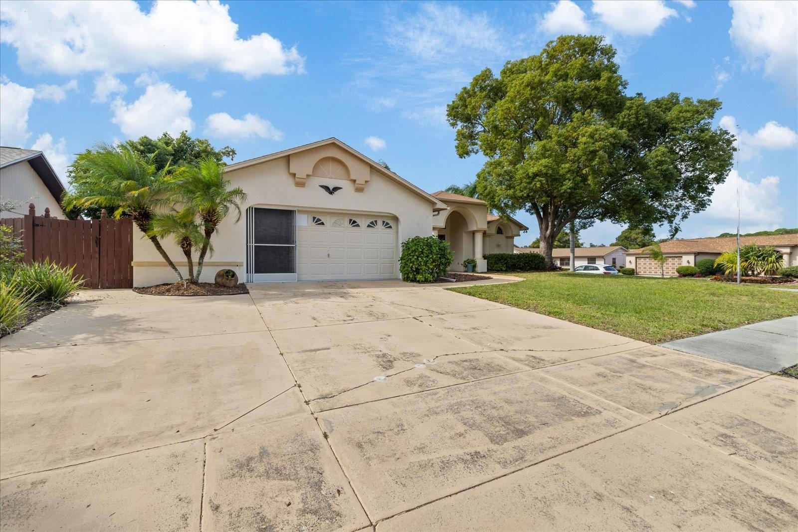 18817 WHITEROCK LN
