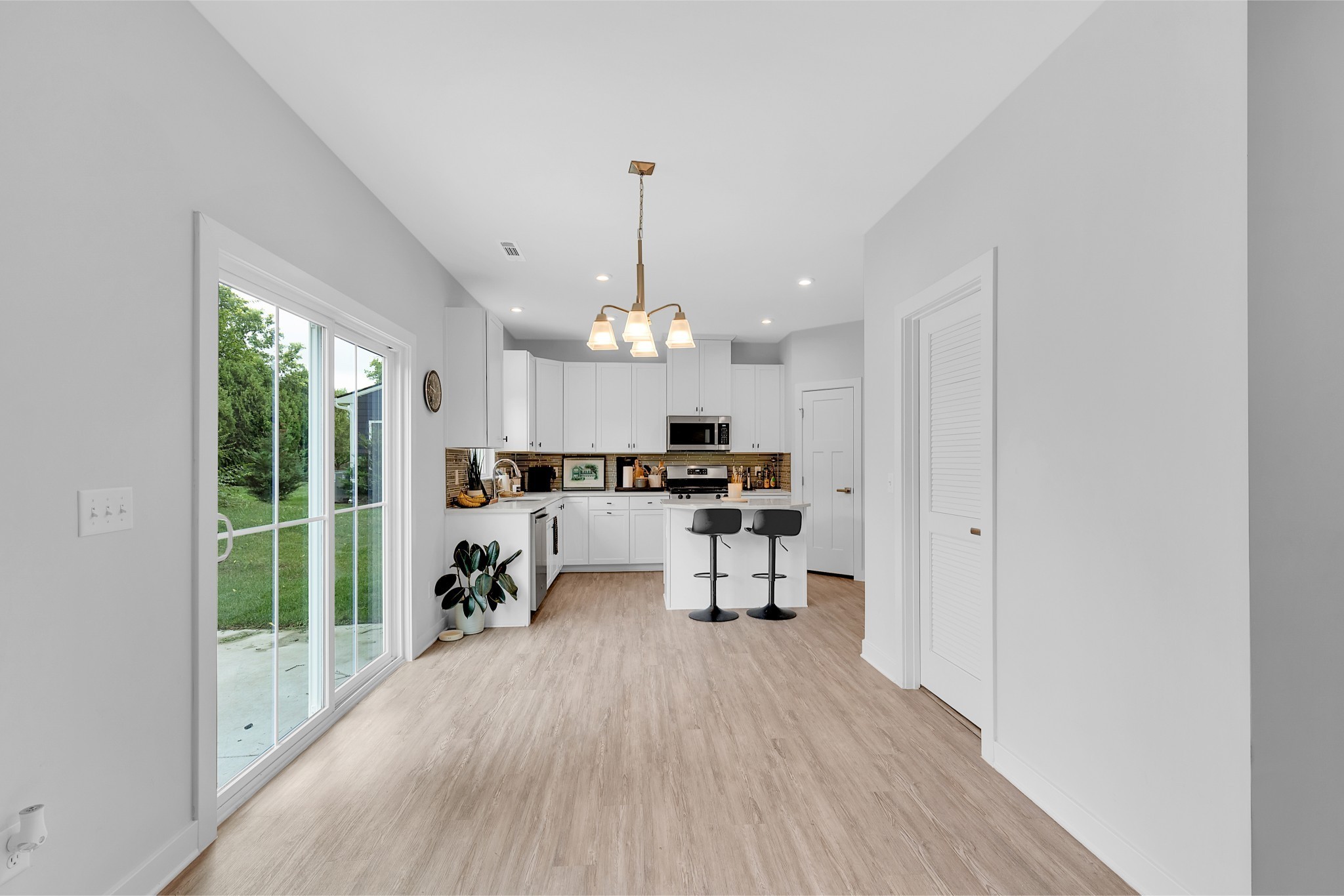 9283 Barco Rd