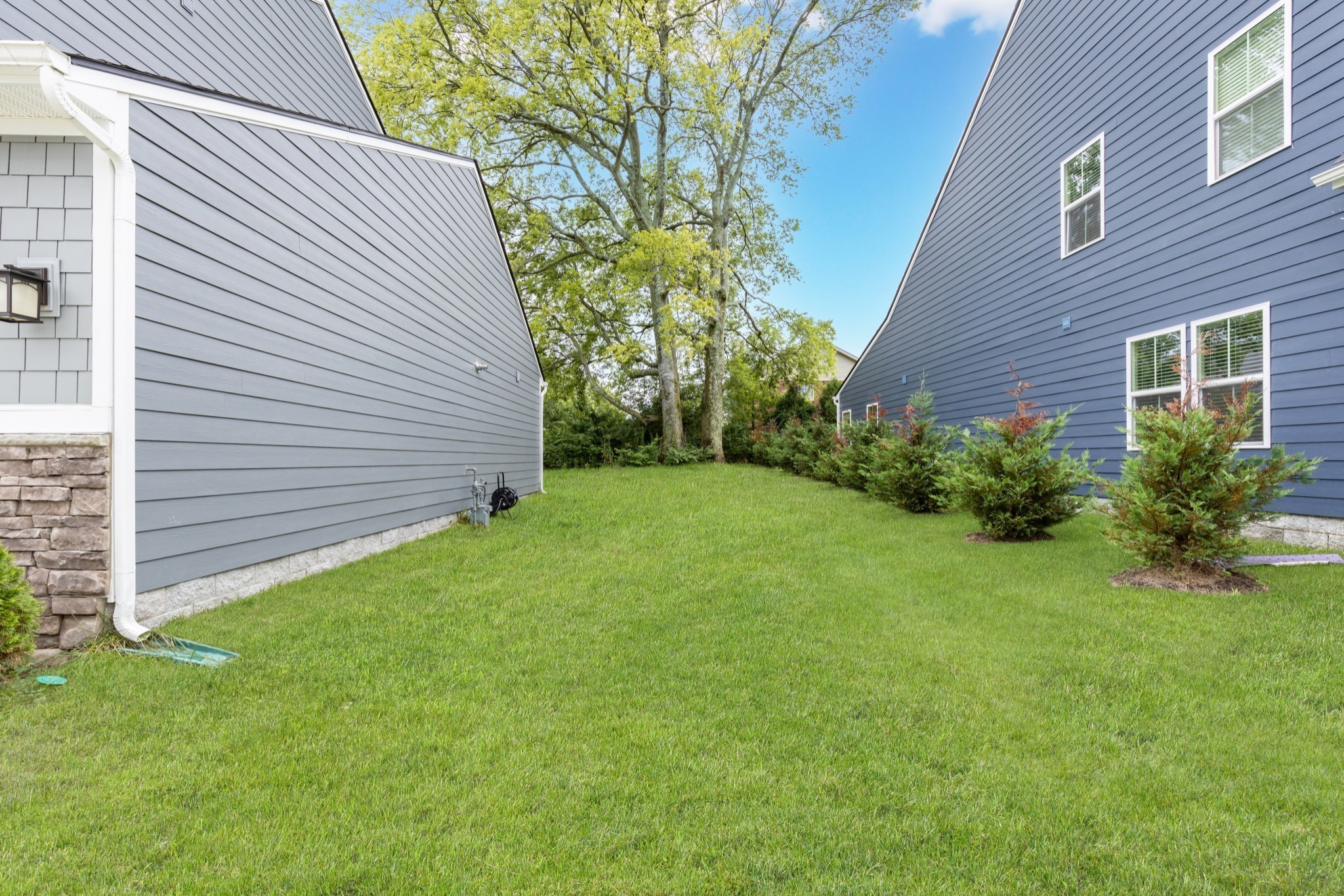 9283 Barco Rd