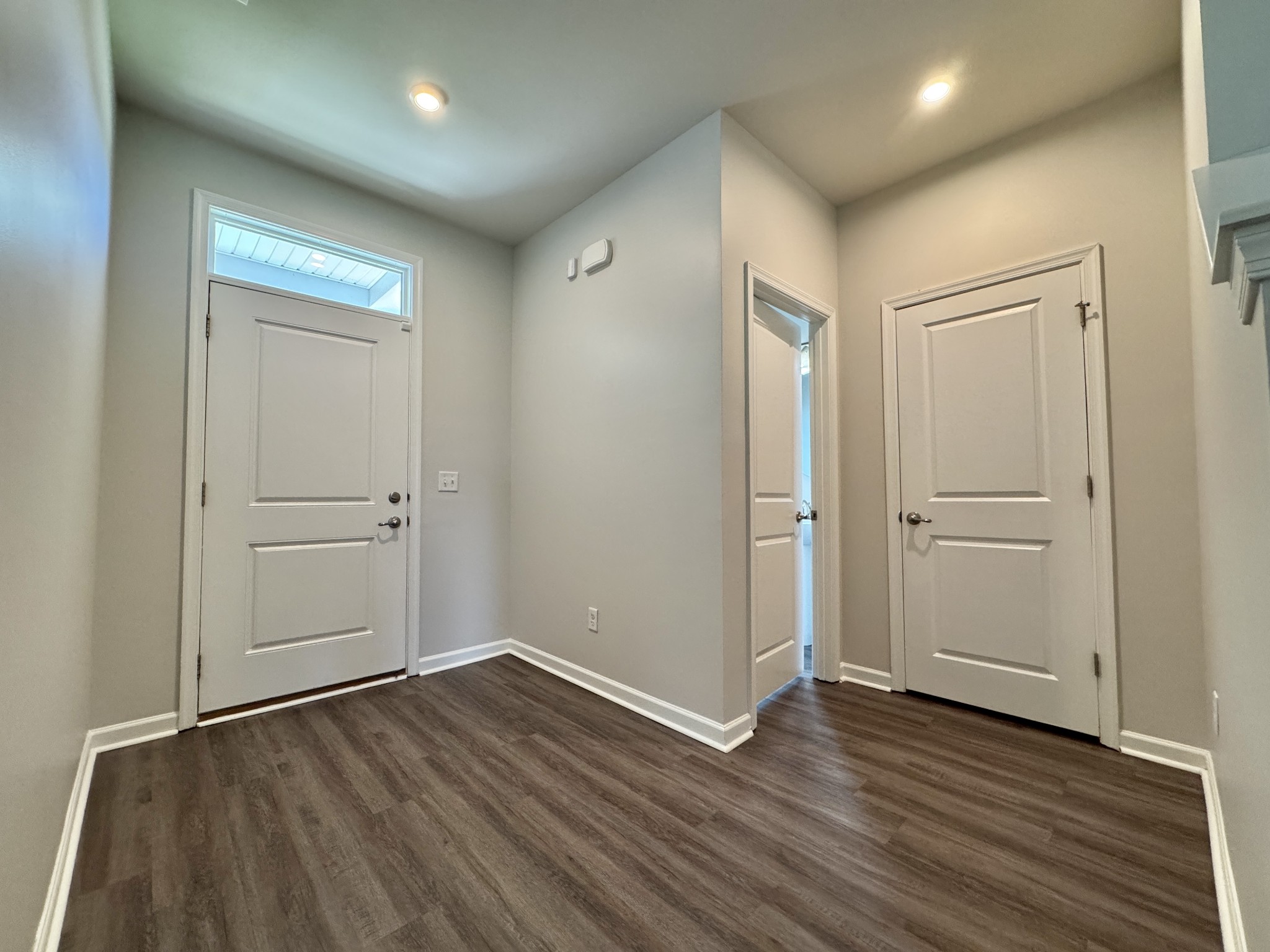 3209 Garrett Ln