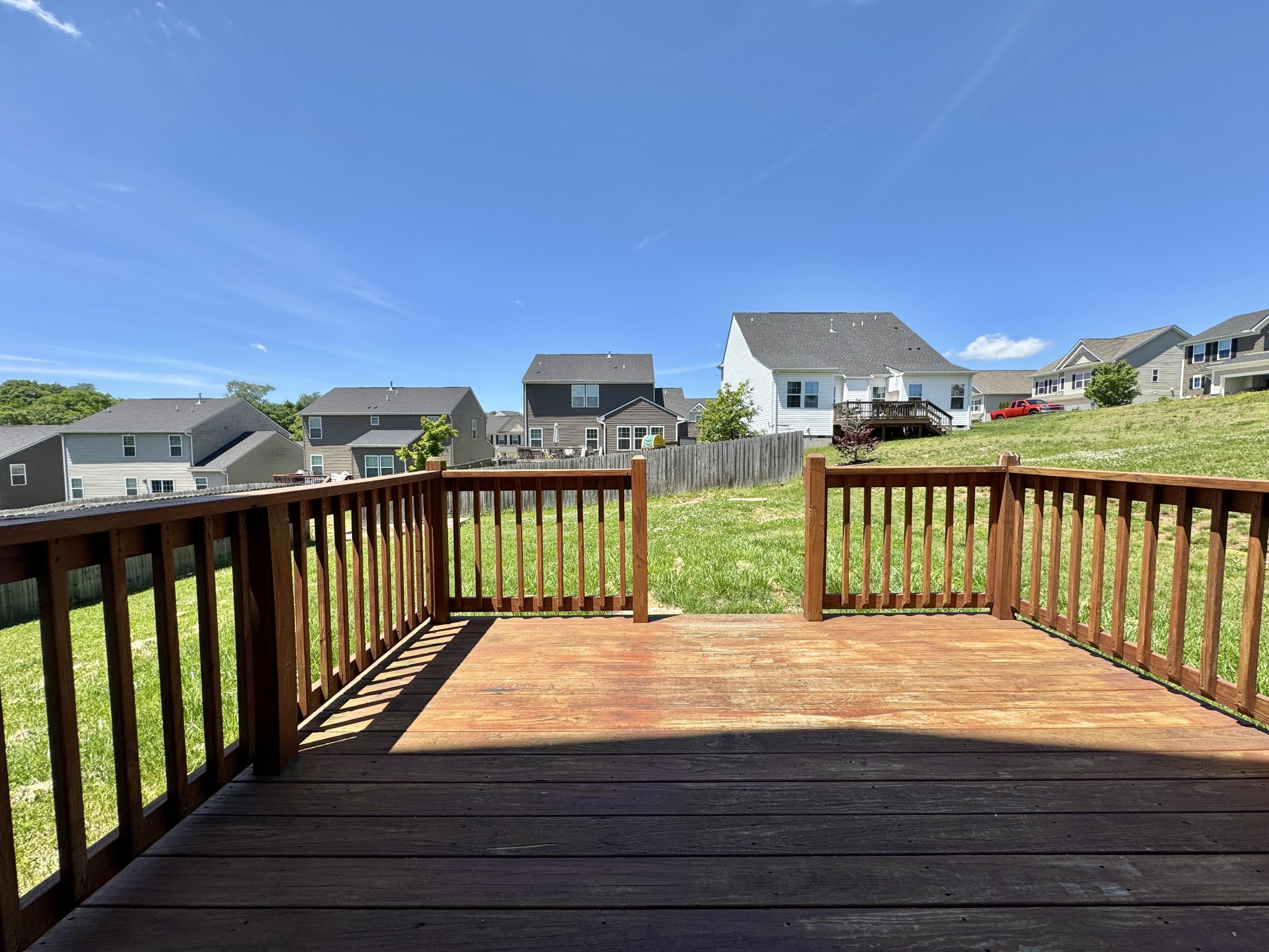 3209 Garrett Ln