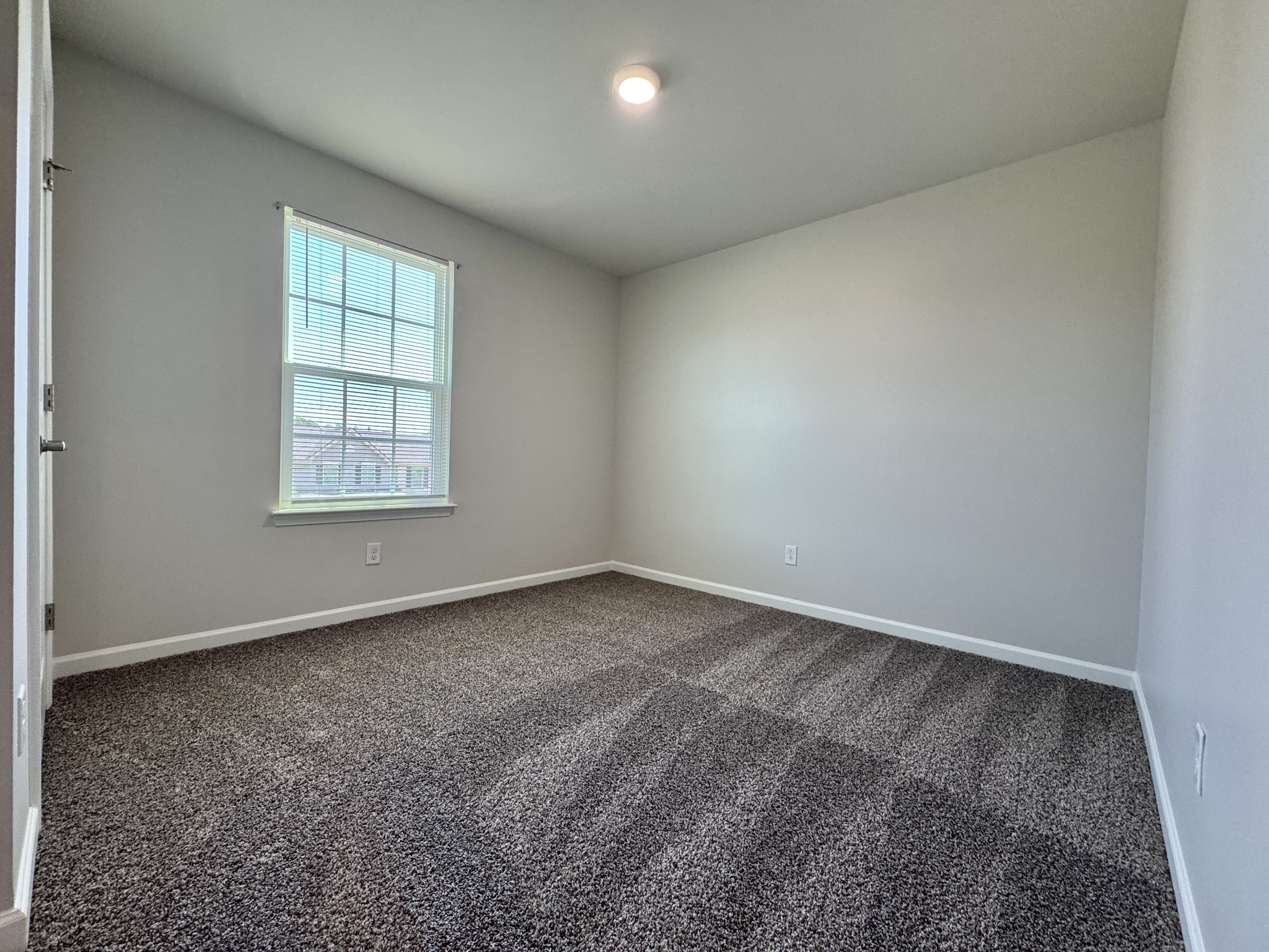 3209 Garrett Ln
